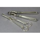 A pair of George V silver Old English Thread pattern grape scissors with ring handles & engraved