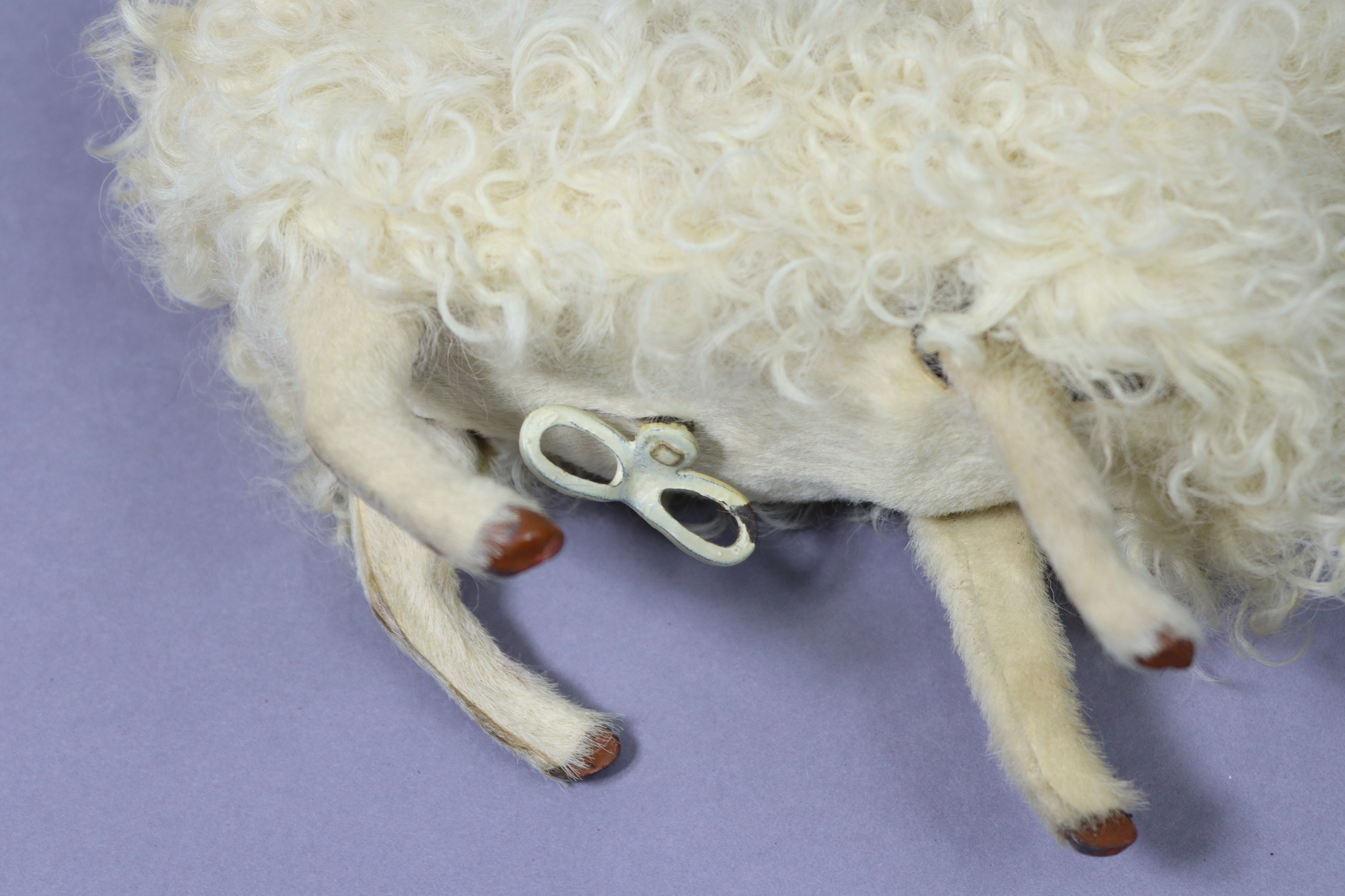 A VINTAGE FRENCH(?) JUMPING POODLE AUTOMATON TOY with white fur & spring clockwork-operated - Image 4 of 4