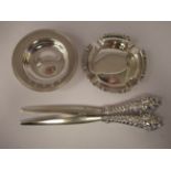 Small silver items, viz.