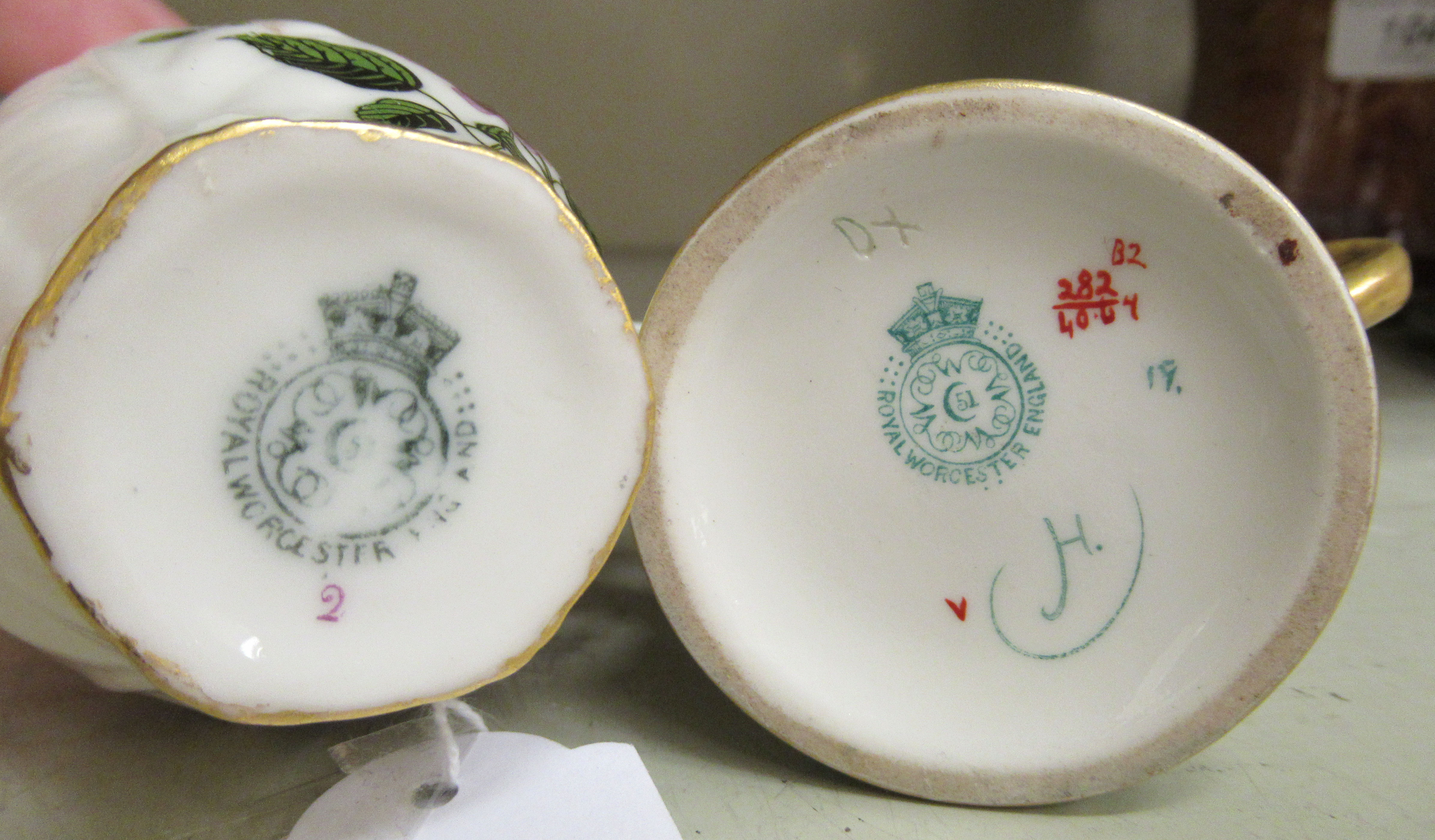 Worcester china ornaments, viz. - Image 4 of 4