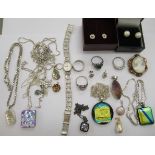 A quantity of costume and other jewellery: to include two pairs of earrings OS10