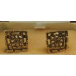 A pair of 9ct gold cufflinks boxed 11