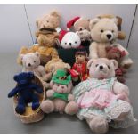 Various soft toys,