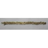 A 9ct gold gatelink bracelet U