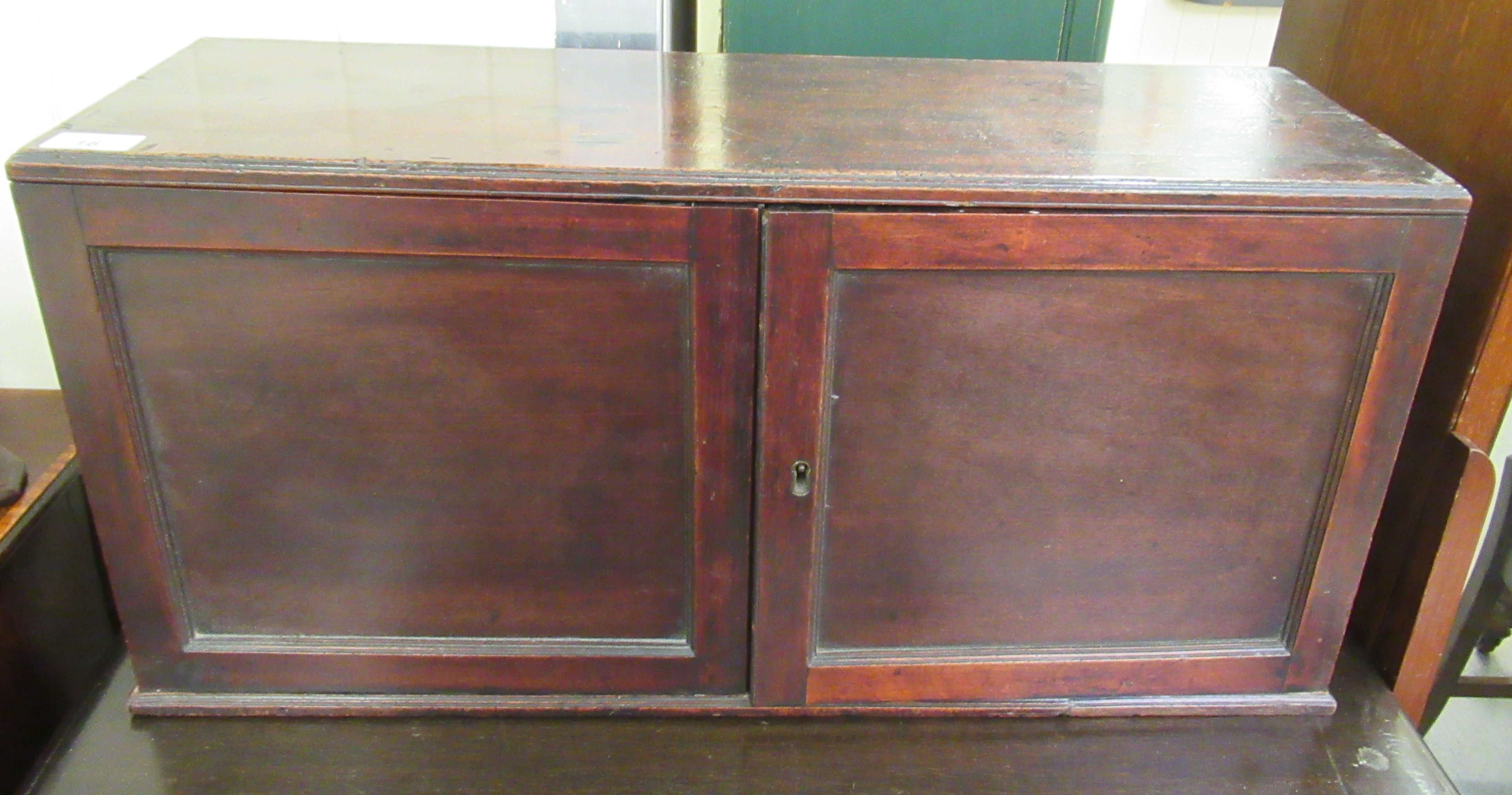 A mid 19thC mahogany tabletop collector's cabinet, - Image 3 of 3