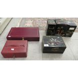 Four various jewellery boxes and caskets: to include a Chinese black lacquered example,