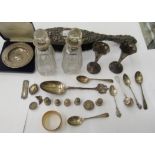 Silver collectables: to include teaspoons  mixed marks