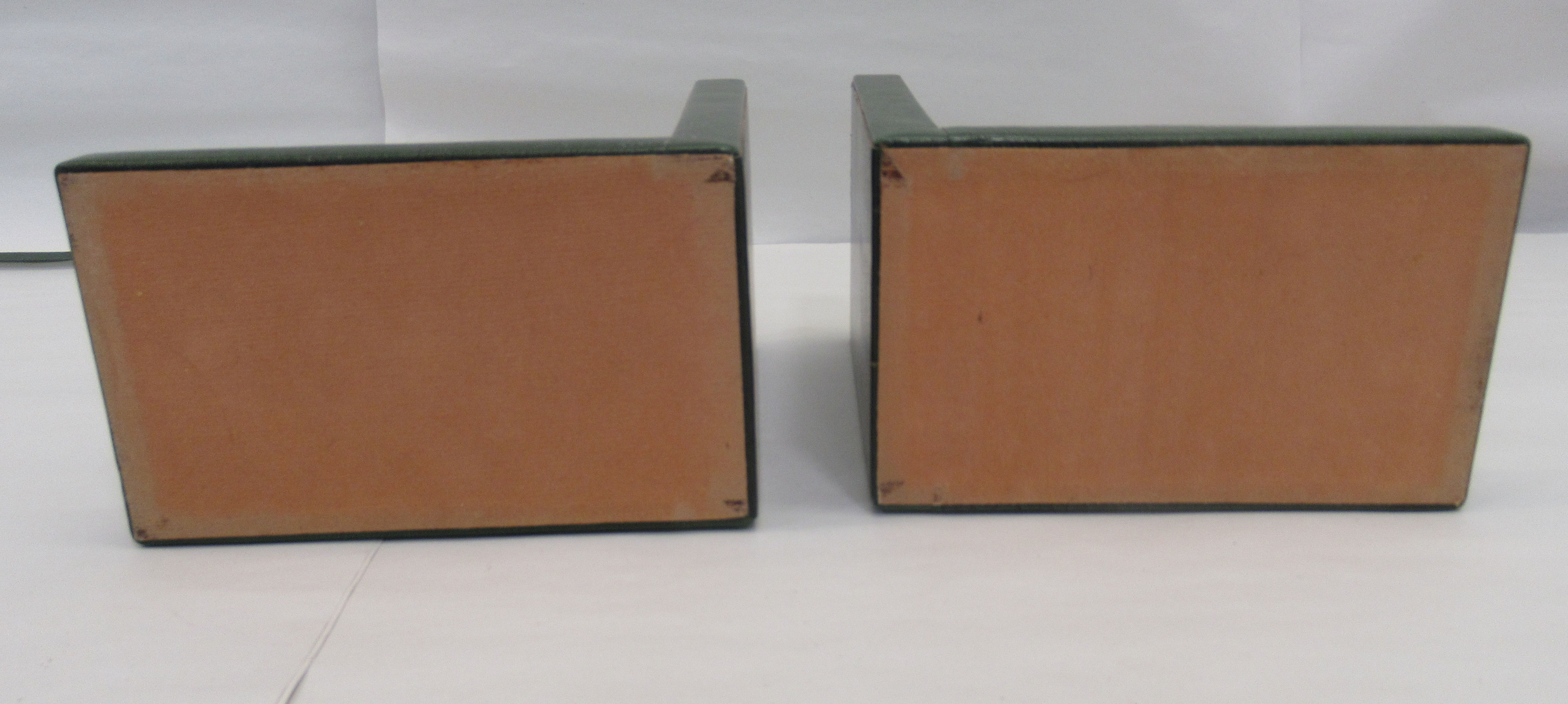 A pair of modern green hide covered bookends, surmounted by trotting brass horses  7"h  6.75"w - Image 5 of 5