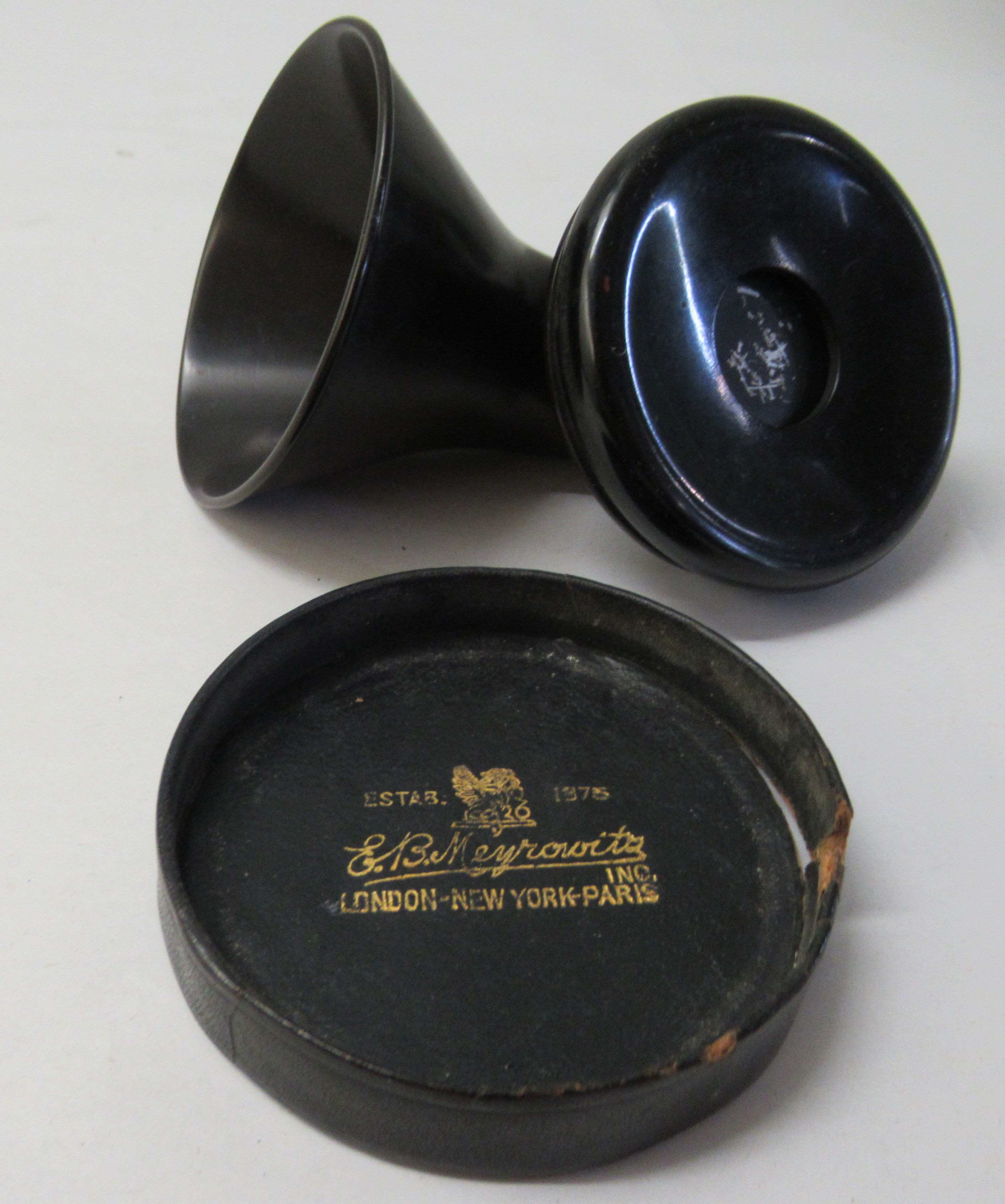 A late 19th/early 20thC EB Meyrowitzinc US made Otophone with a moulded card dust cover  approx. 3. - Image 6 of 6