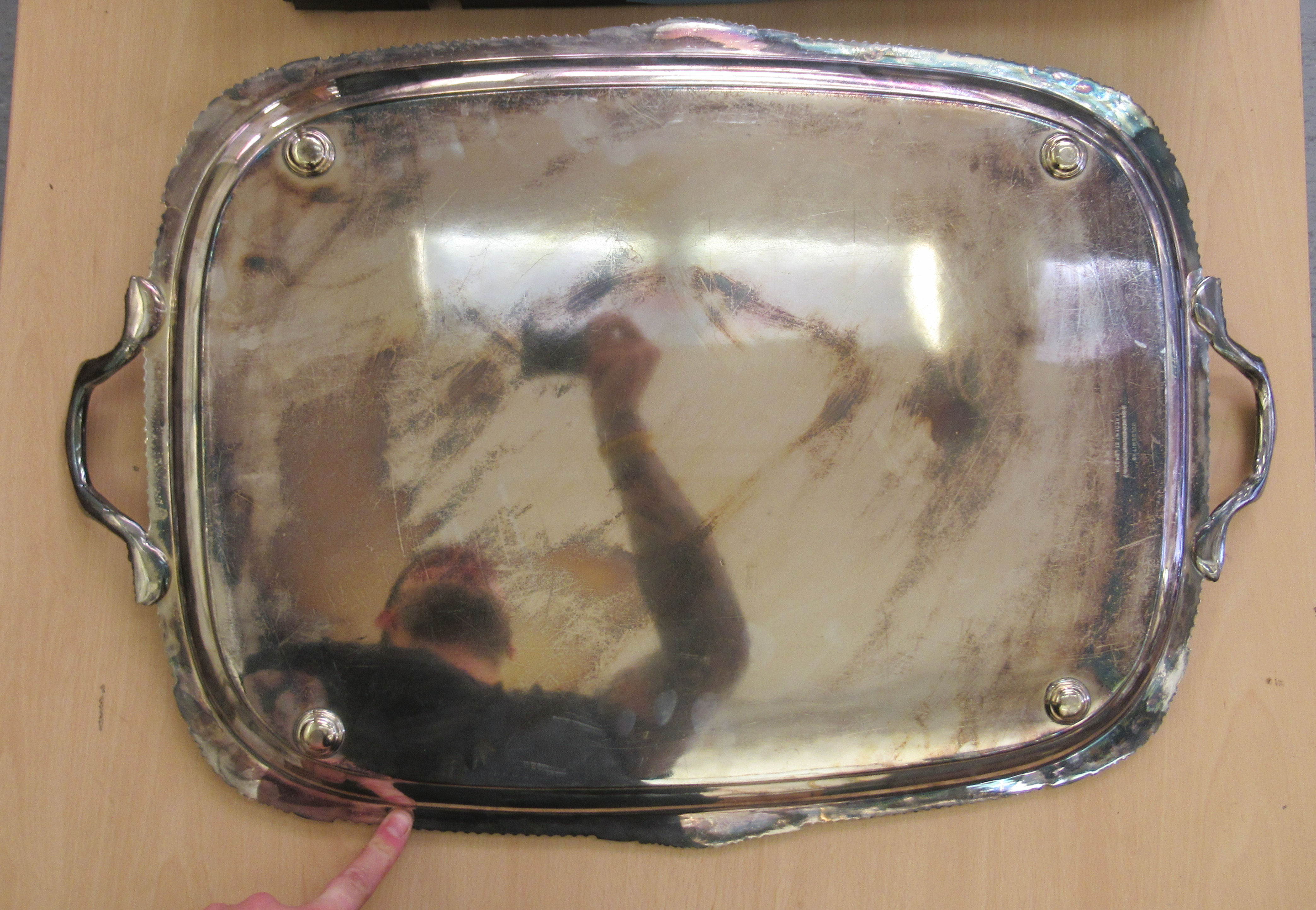 A Victorian style Goldsmiths & Silversmiths silver plated twin handled serving tray with a ribbed, - Image 2 of 4