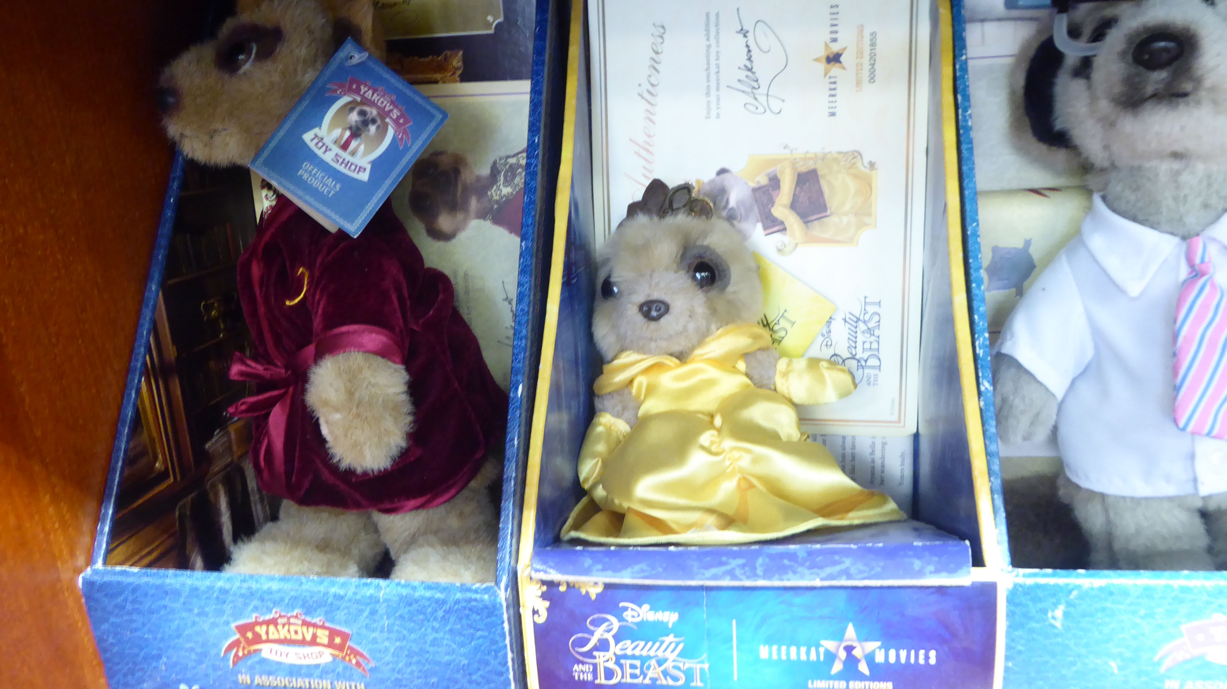 Promotional and other soft toys: to include Winnie the Pooh, Wallace and Compare the Meerkats - Image 2 of 4