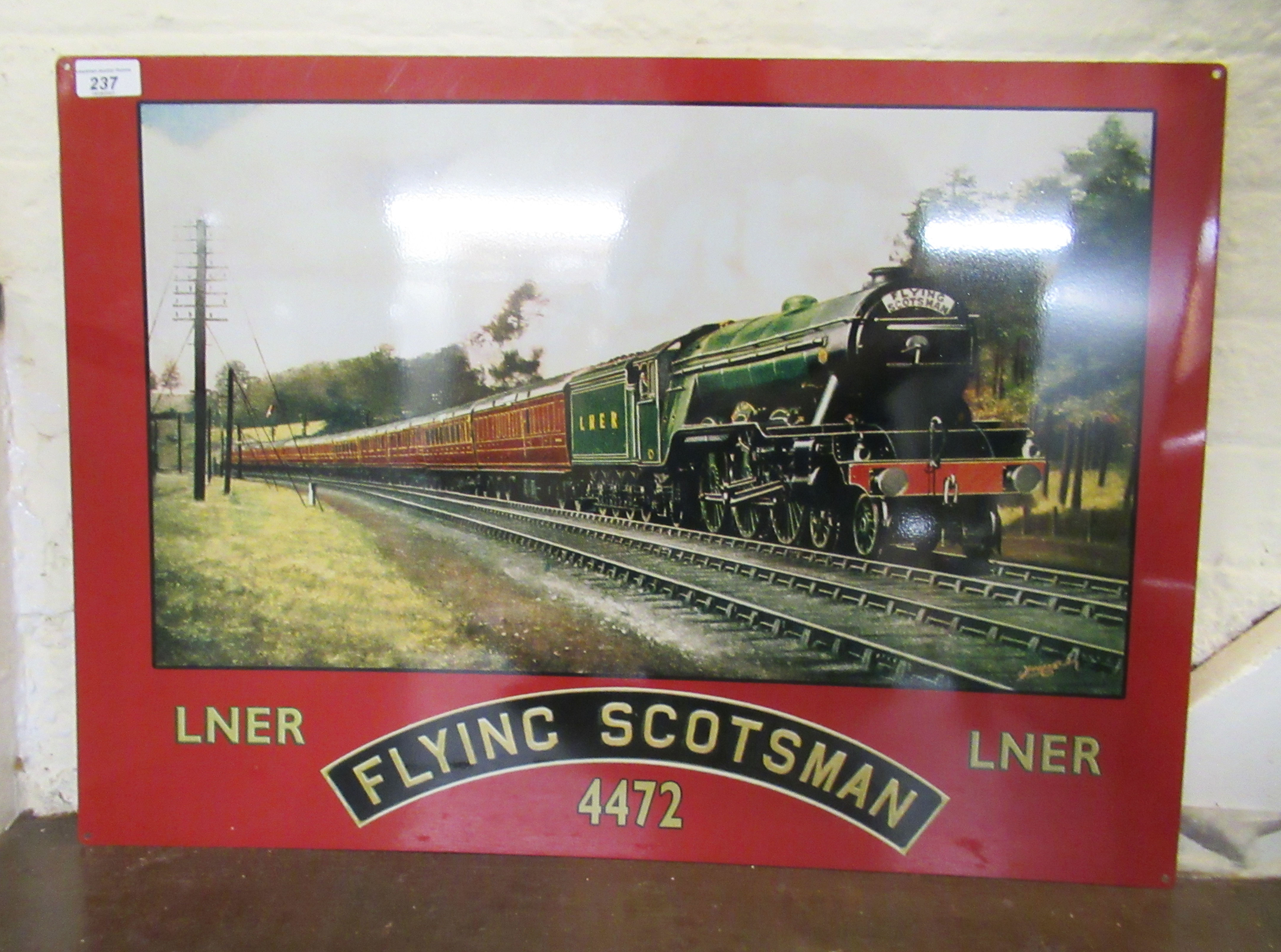 A modern printed metal sign 'LNER Flying Scotsman 4472'  19.5'' x 27.5''