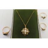 Gold jewellery: to include a 9ct pendant necklace, set with cultured pearls