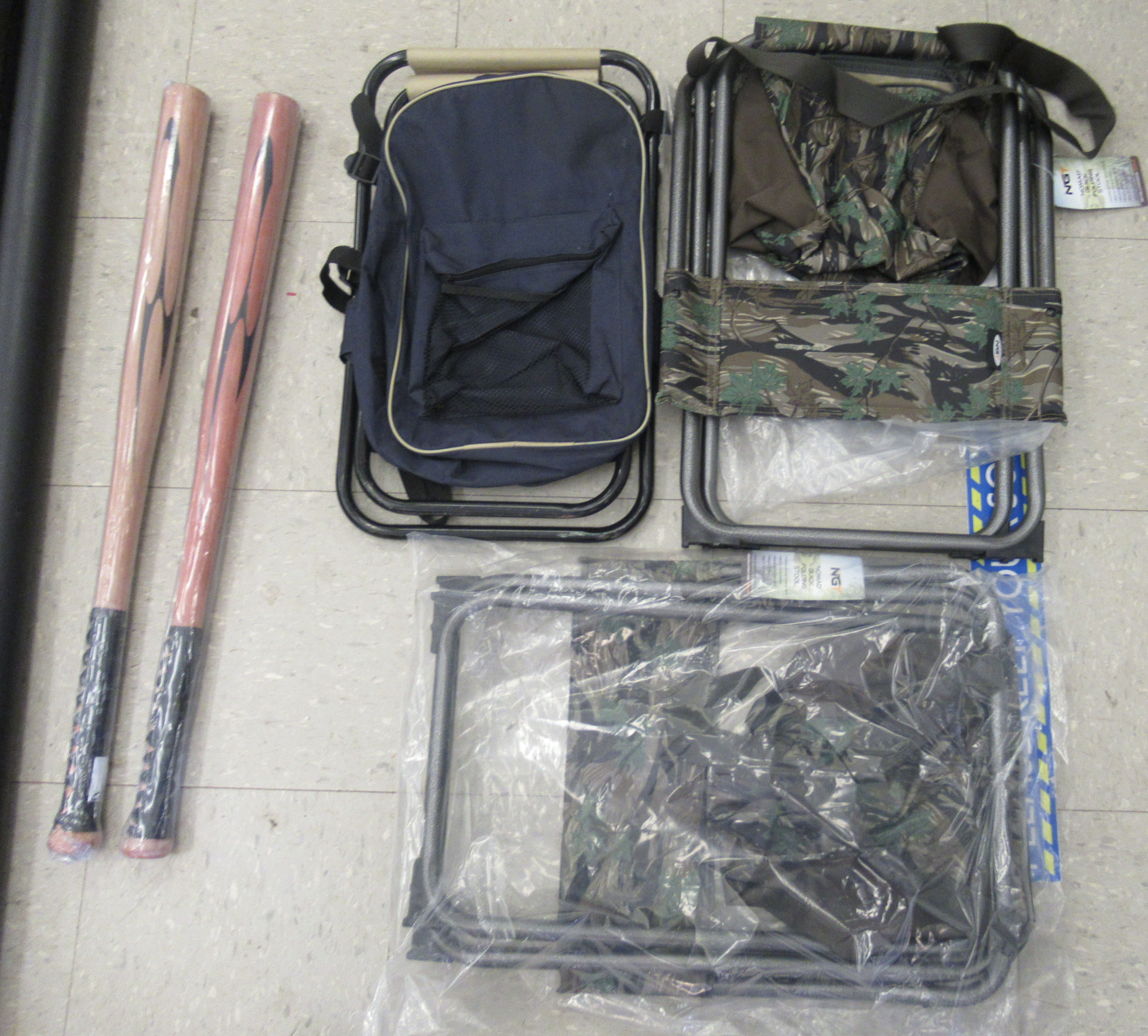 Archery, fishing and other outdoor ware: to include camouflage fabric covered folding chairs - Image 5 of 11