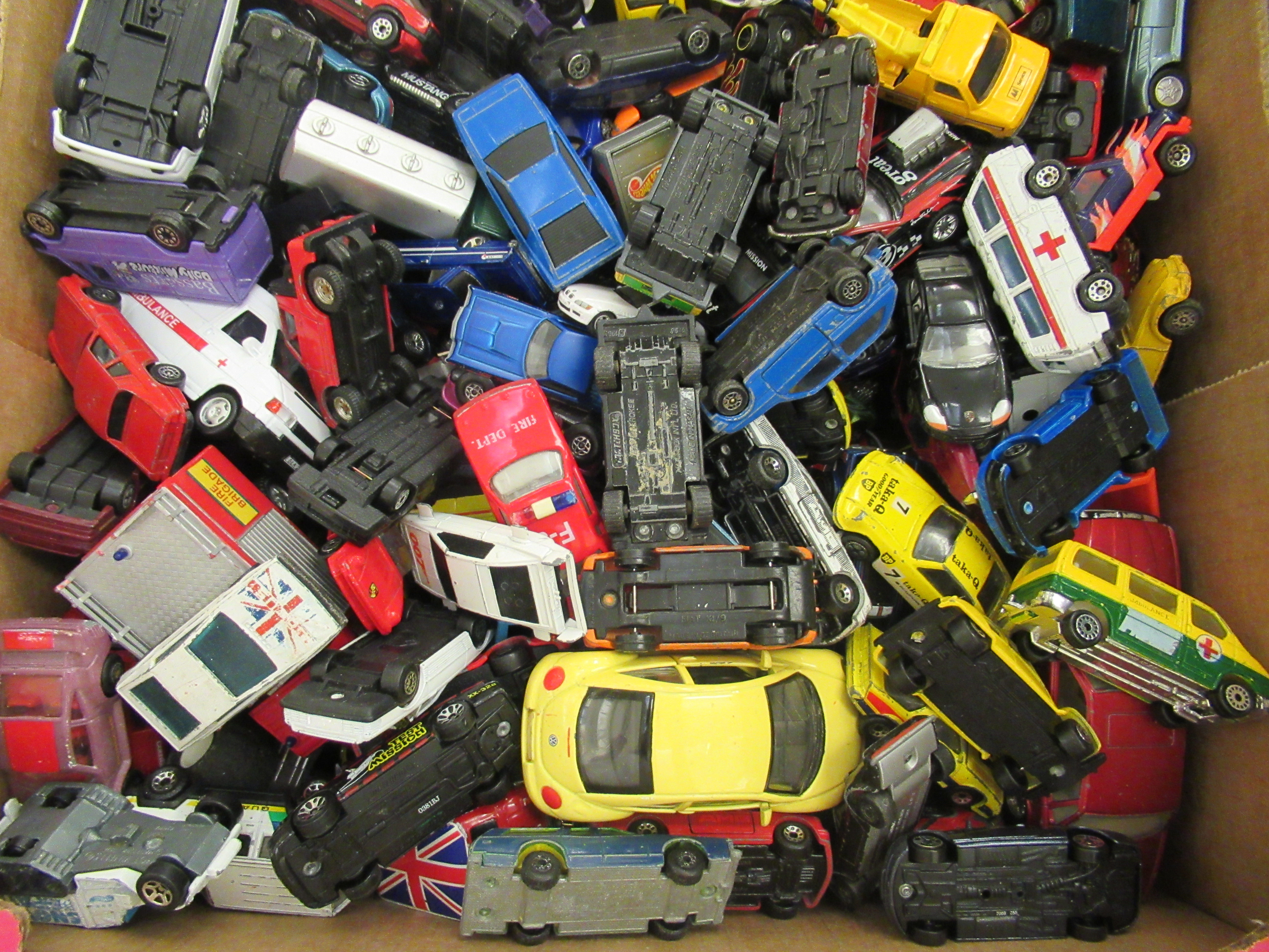 Uncollated diecast model vehicles, delivery, emergency service and sports cars: to include - Image 2 of 3