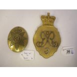 An 89th Foot Solider belt plate; and a 3rd Foot shako plate  (Please Note: this lot is offered