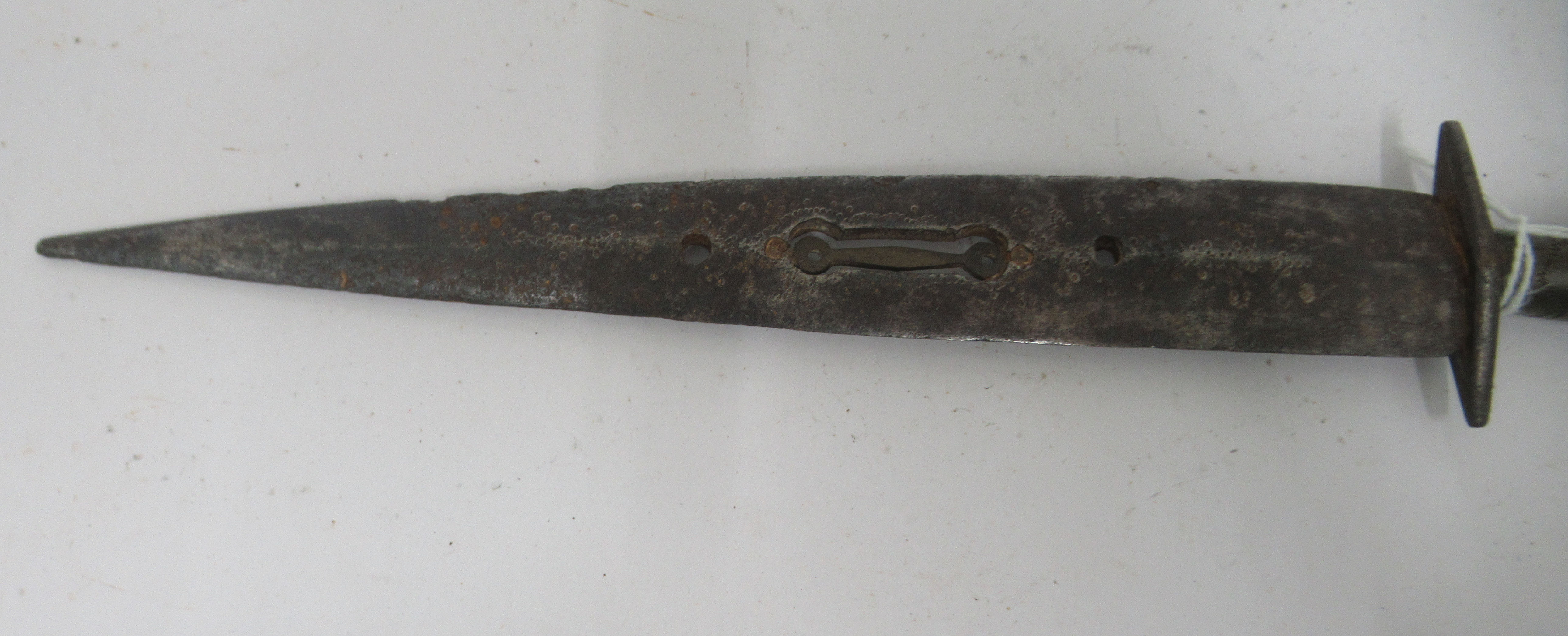 A 20thC Moroccan dagger, the handle set with horn panels  the pierced blade 7.5"L - Image 2 of 8