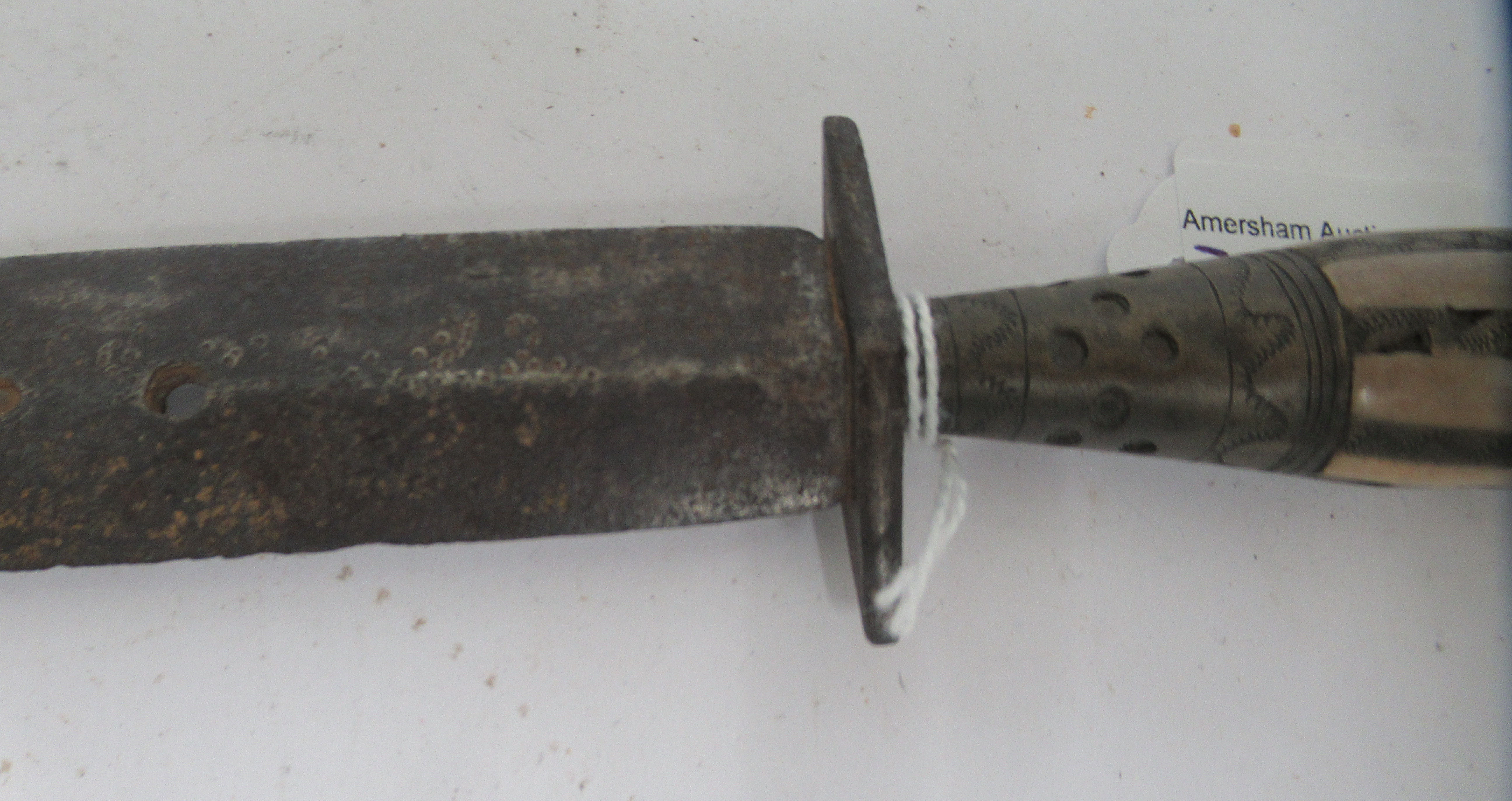 A 20thC Moroccan dagger, the handle set with horn panels  the pierced blade 7.5"L - Image 6 of 8