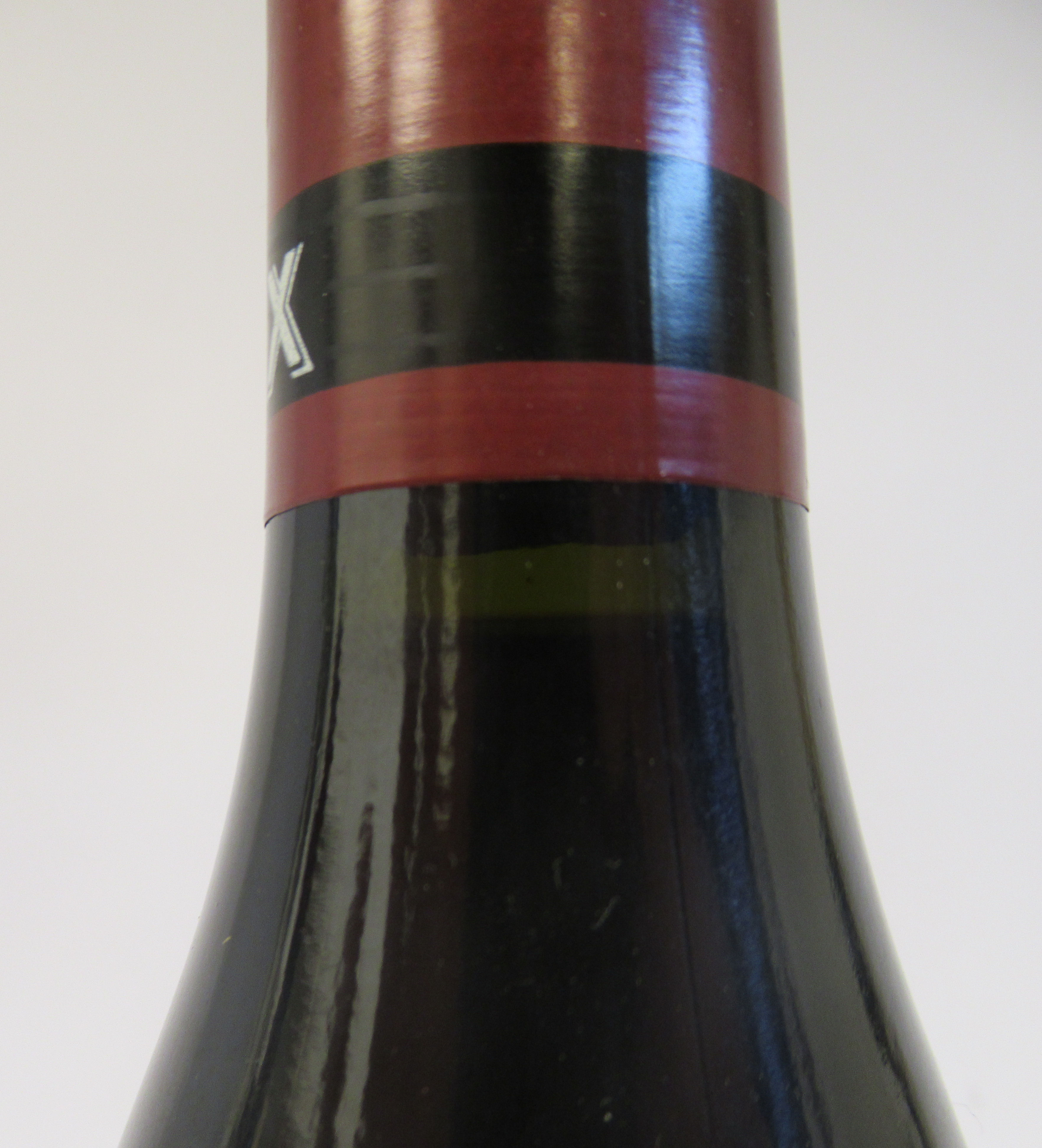Wine, a bottle of 1996 Echezeaux Domaine De La Romanee-Conti (bottle number 05579) - Image 2 of 3