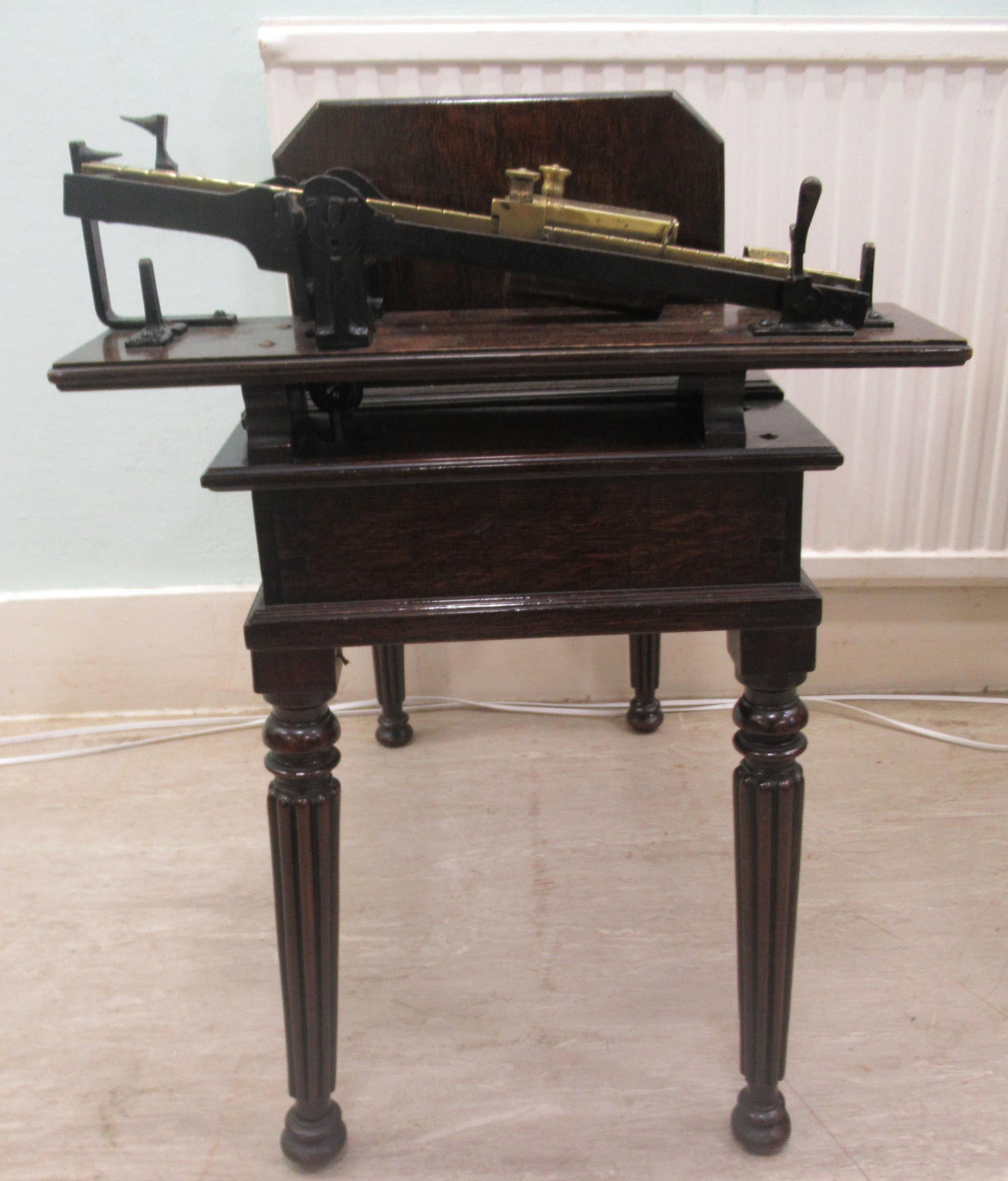 Early 20thC Avery jockey scales, the oak box top stool with a buttoned hide and stud upholstered - Image 5 of 9