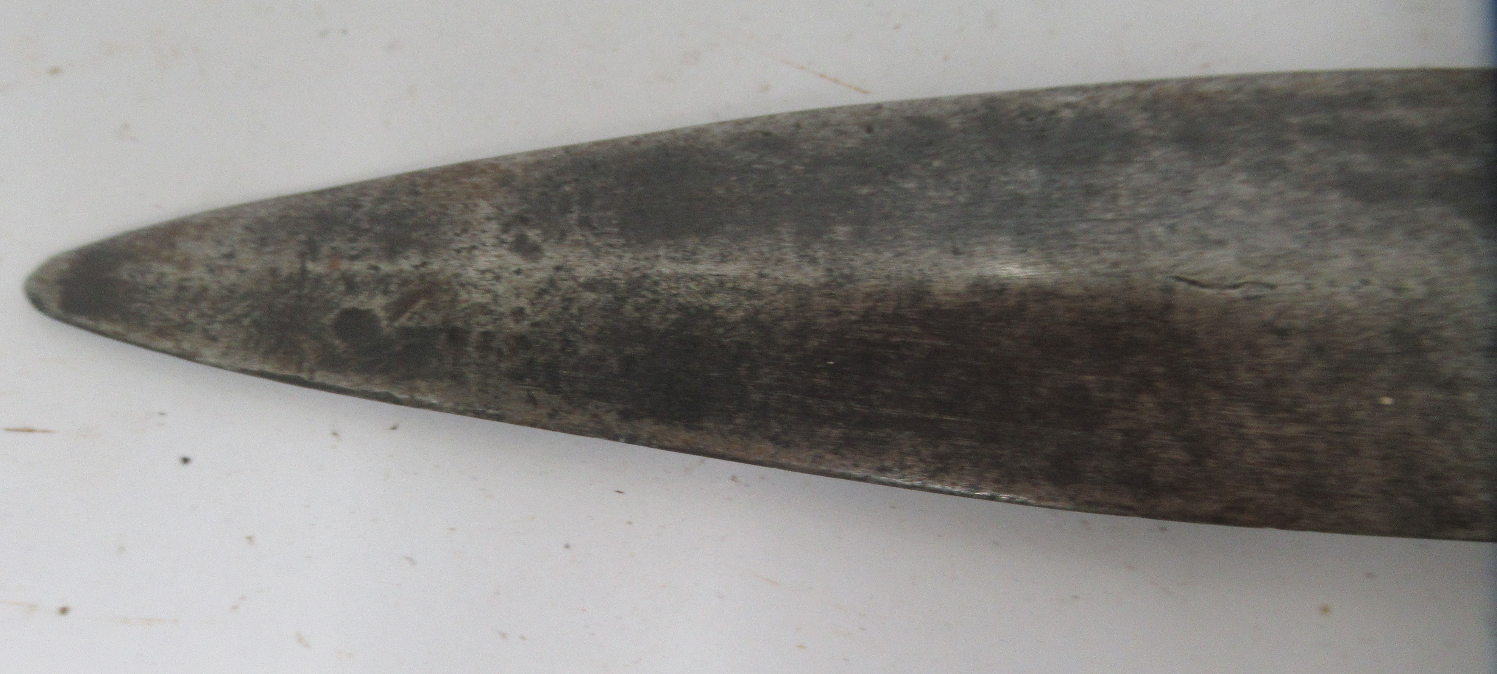 A late 19thC North Eastern Nigerian Tiv Tribe loop handled steel archers dagger  10.5"L overall - Image 2 of 9