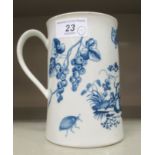 A late 18thC Royal Worcester porcelain cylindrical tankard, decorated in blue and white with a