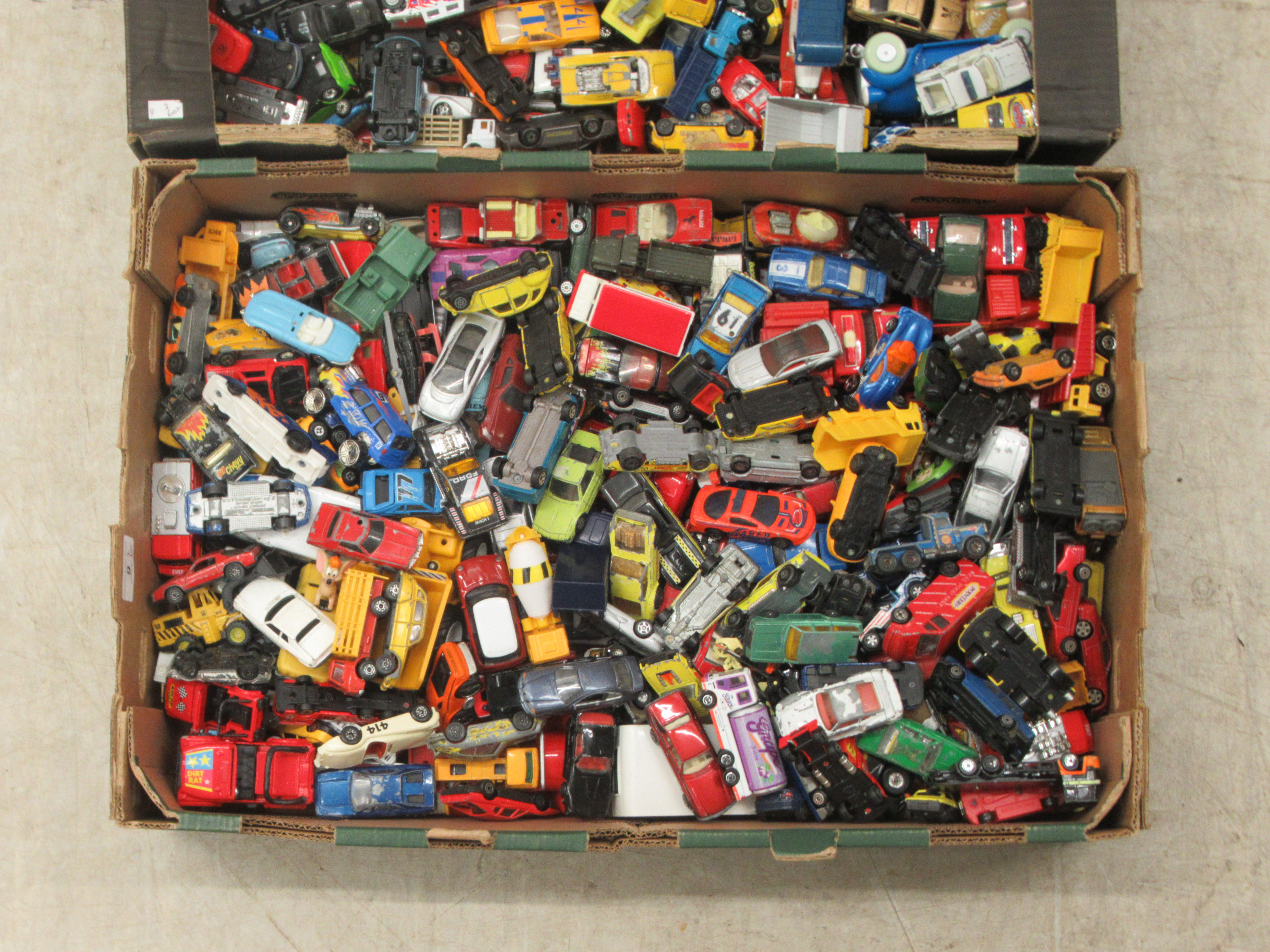 Uncollated diecast model vehicles, sports cars, convertibles, vans and emergency services: to - Image 3 of 3