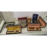 Small collectables: to include Sheaffer pens; and a Ronson lighter