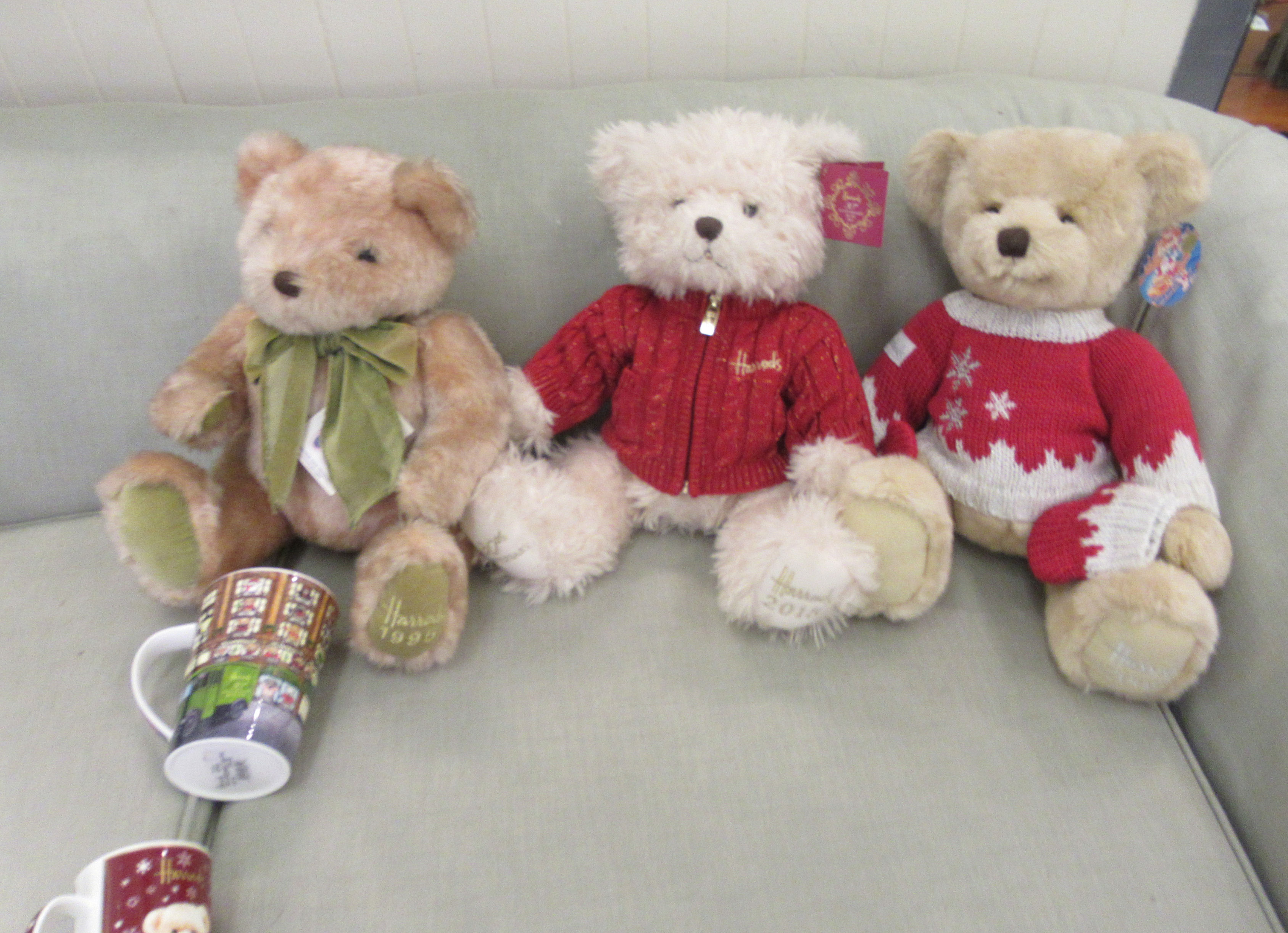 Five Harrods Christmas soft toys; and two Harrods bone china mugs - Image 2 of 3