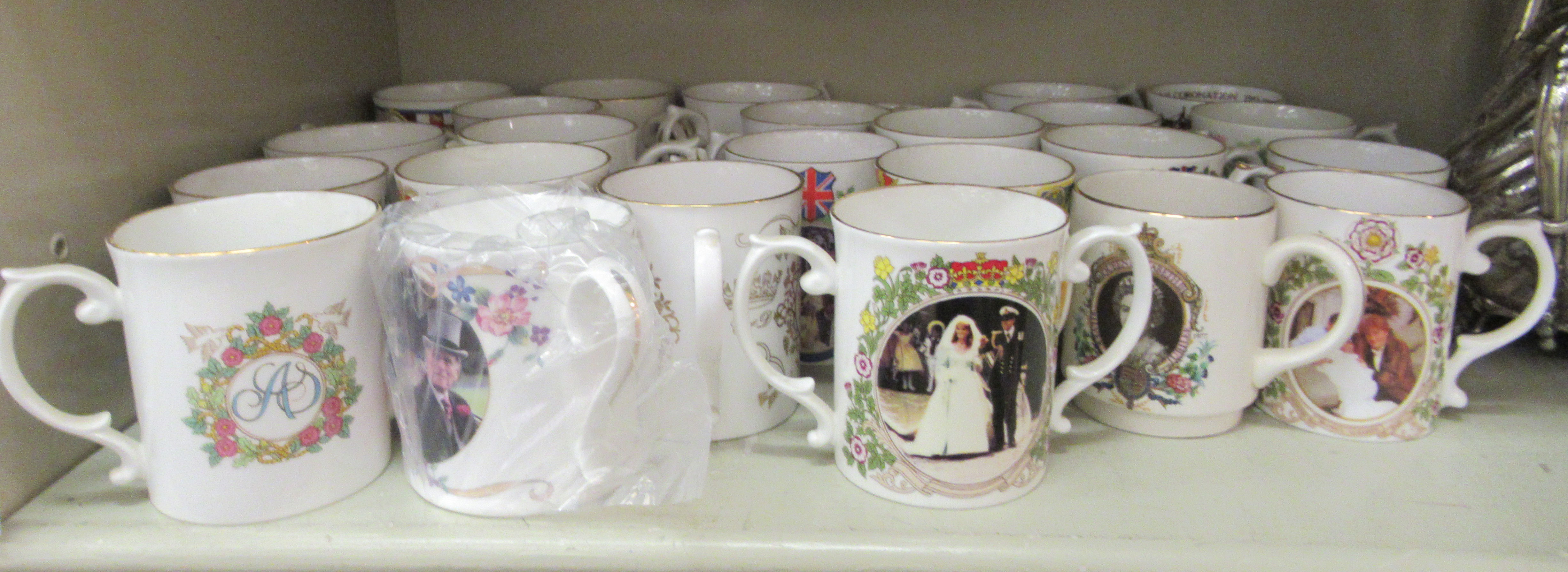 Royal related ceramics: to include mainly china mugs: to include the Platinum Wedding Anniversary of