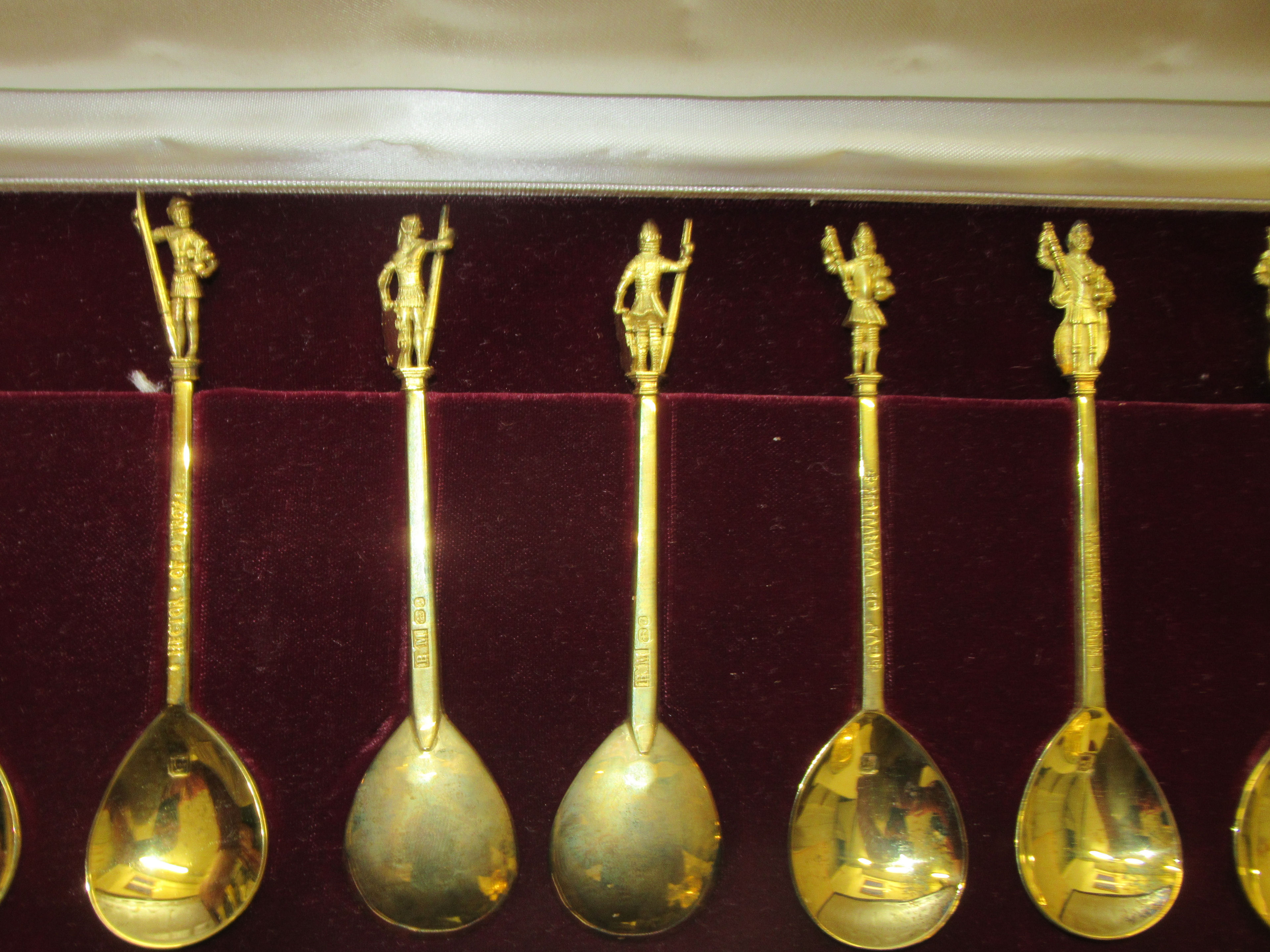 A cased set of twelve silver gilt spoons 'The Most Celebrated Characters in History series' - Image 5 of 7