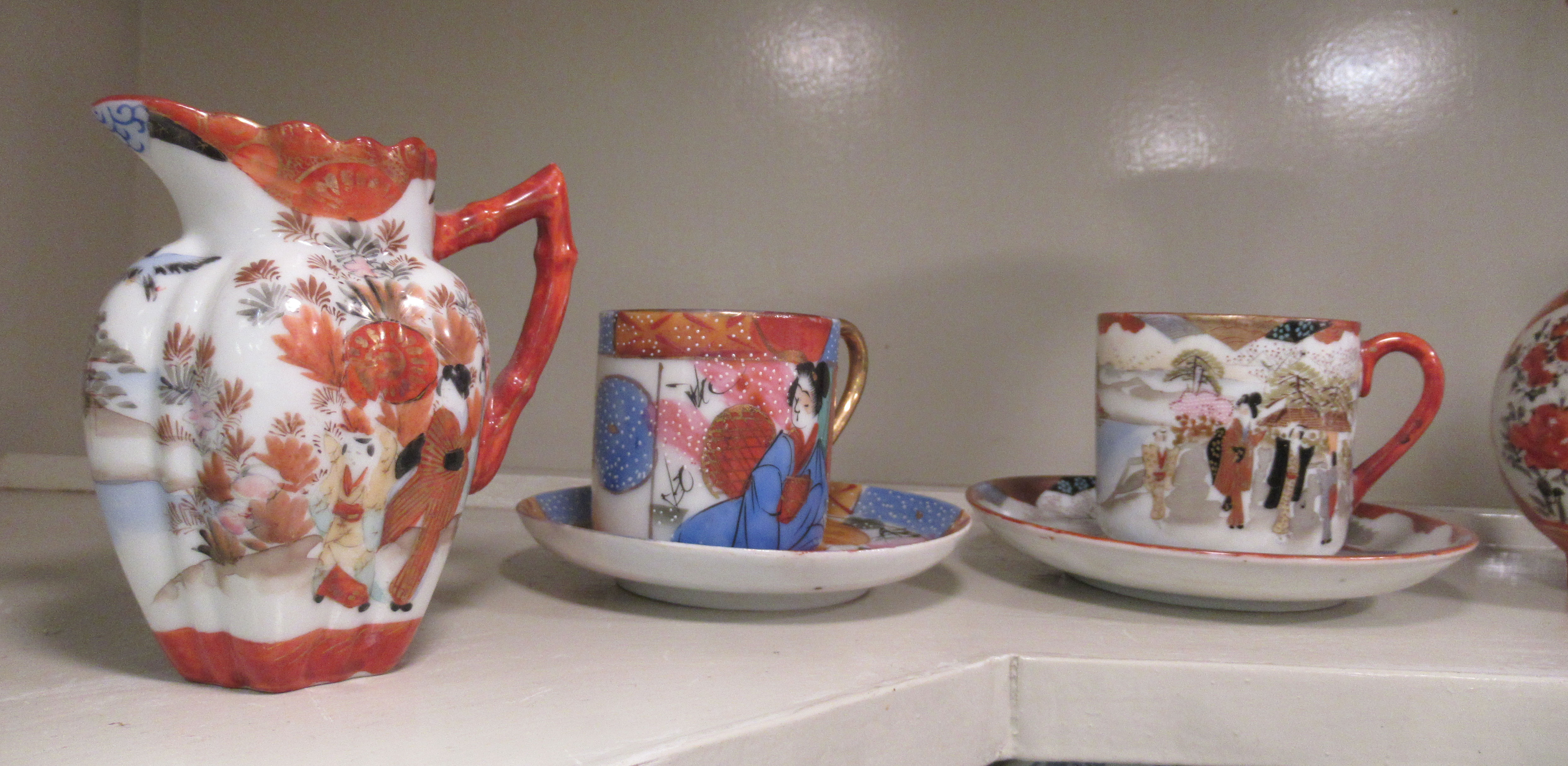 20thC Japanese porcelain: to include a pair of Kutani bottle vases  9.25"h; and assorted teaware - Image 2 of 5