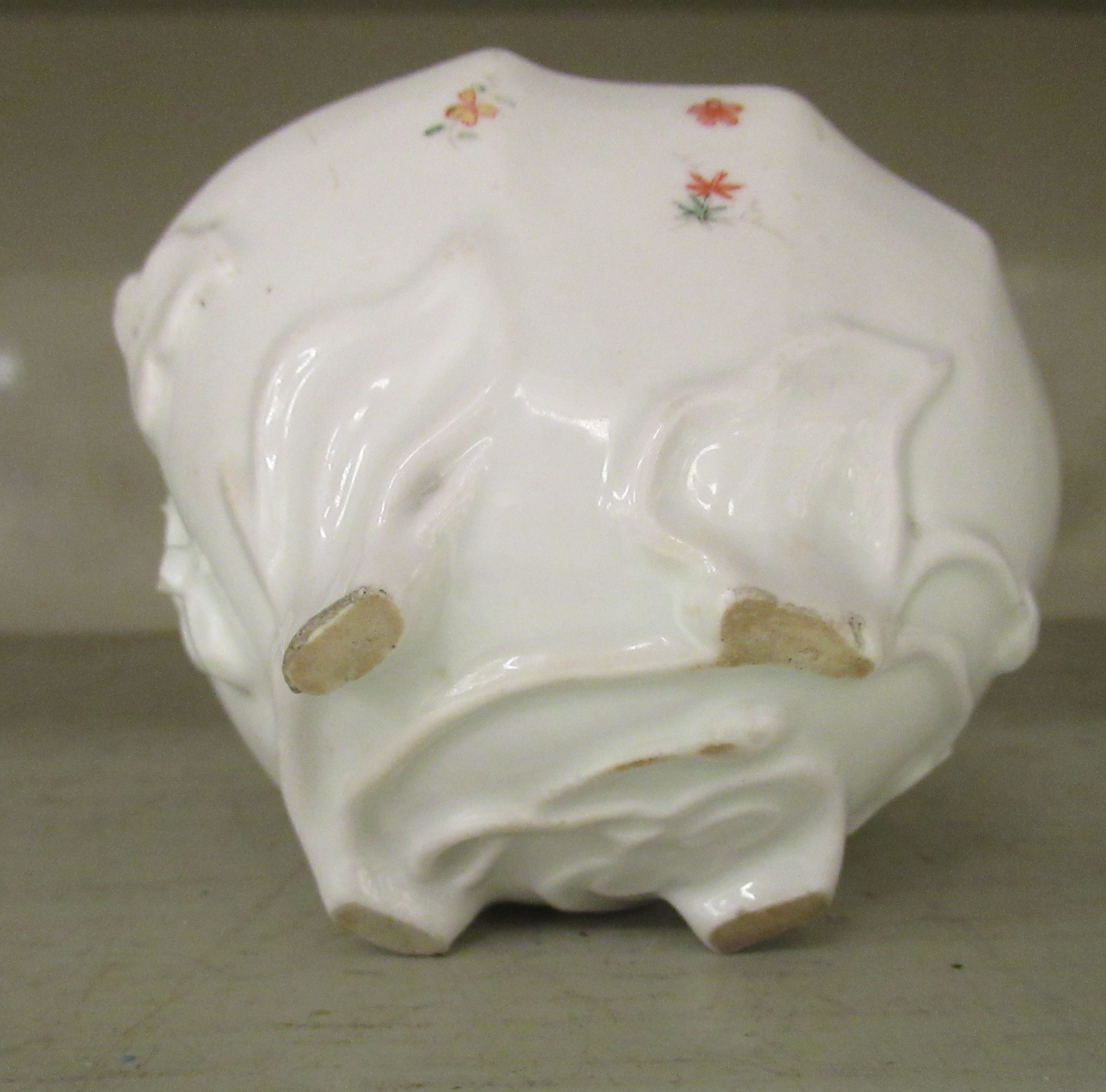 Three items of early 20thC Chinese porcelain: to include a wine bowl, decorated with birds amongst - Image 13 of 13