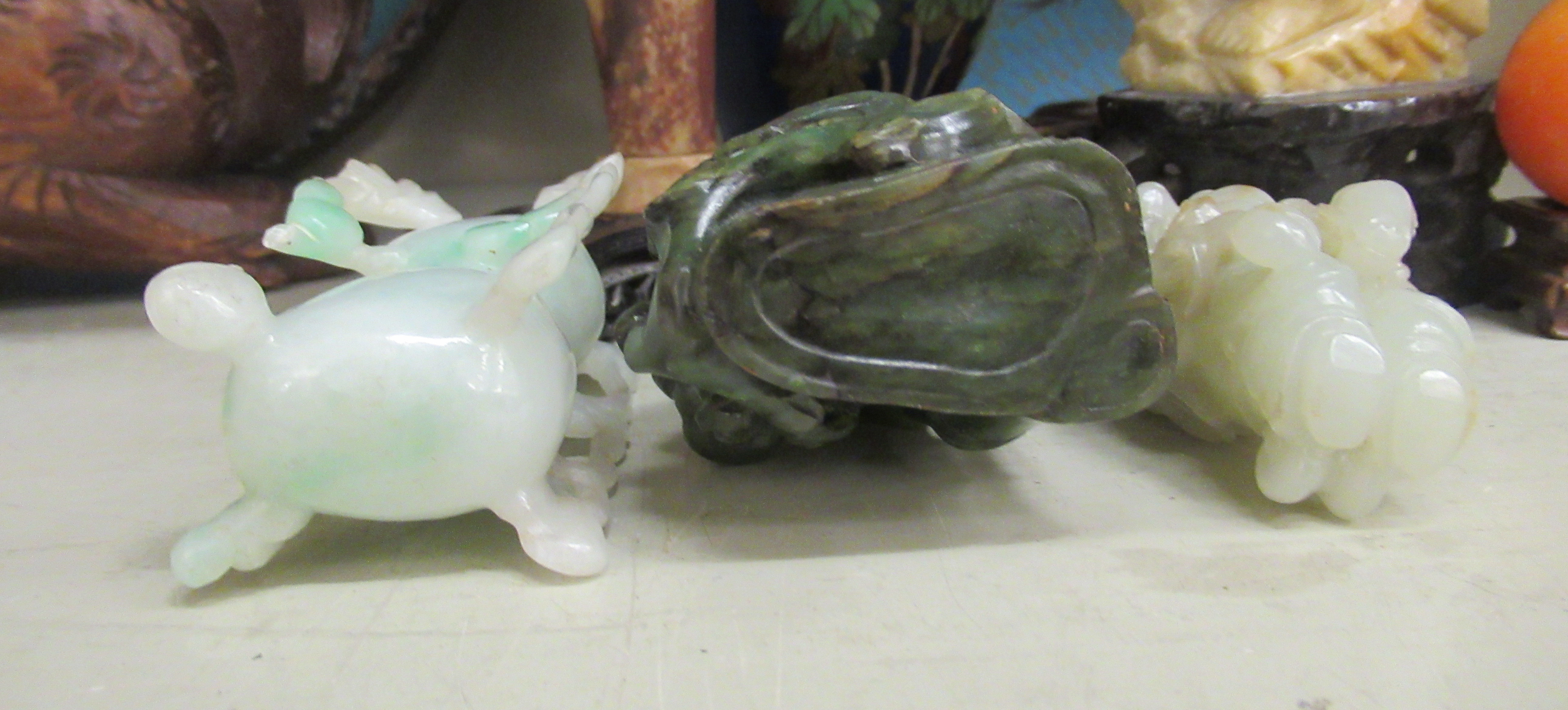 19th and 20thC Oriental collectables: to include cloisonné, jade and enamel vases  various sizes - Image 4 of 27