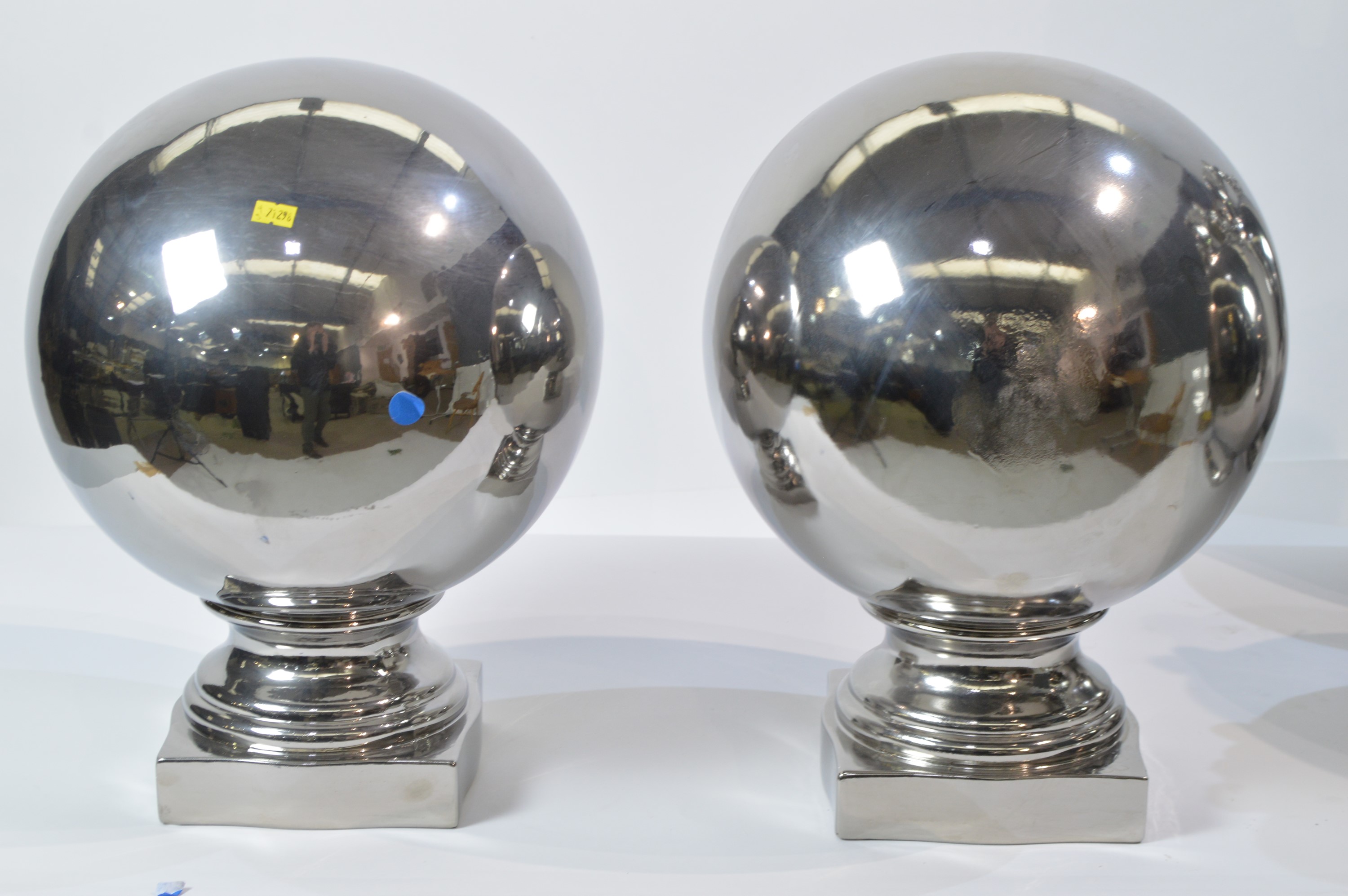 Pair of silvered vases; and a pair of silvered ball ornaments. - Image 6 of 9