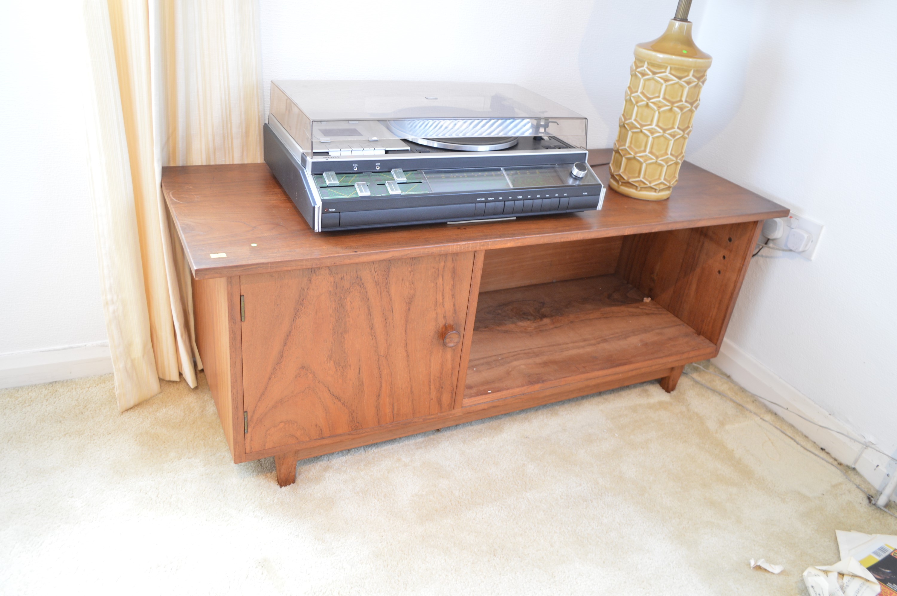 Mid Century chest of drawers; similar cabinet; wardrobe, and hi-fi unit. - Image 7 of 7