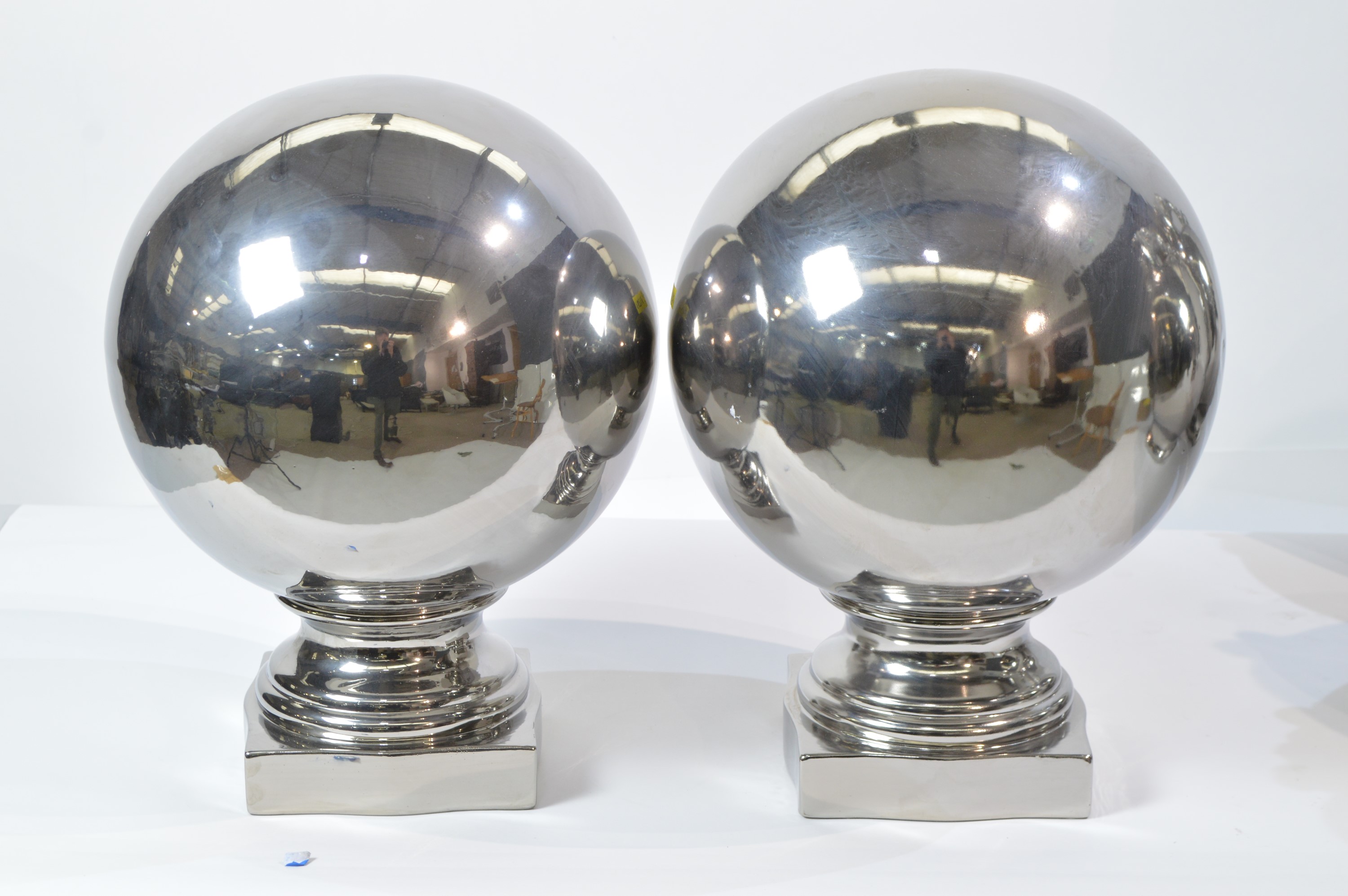 Pair of silvered vases; and a pair of silvered ball ornaments. - Image 8 of 9