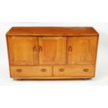 Ercol - Blonde Windsor model 468 sideboard