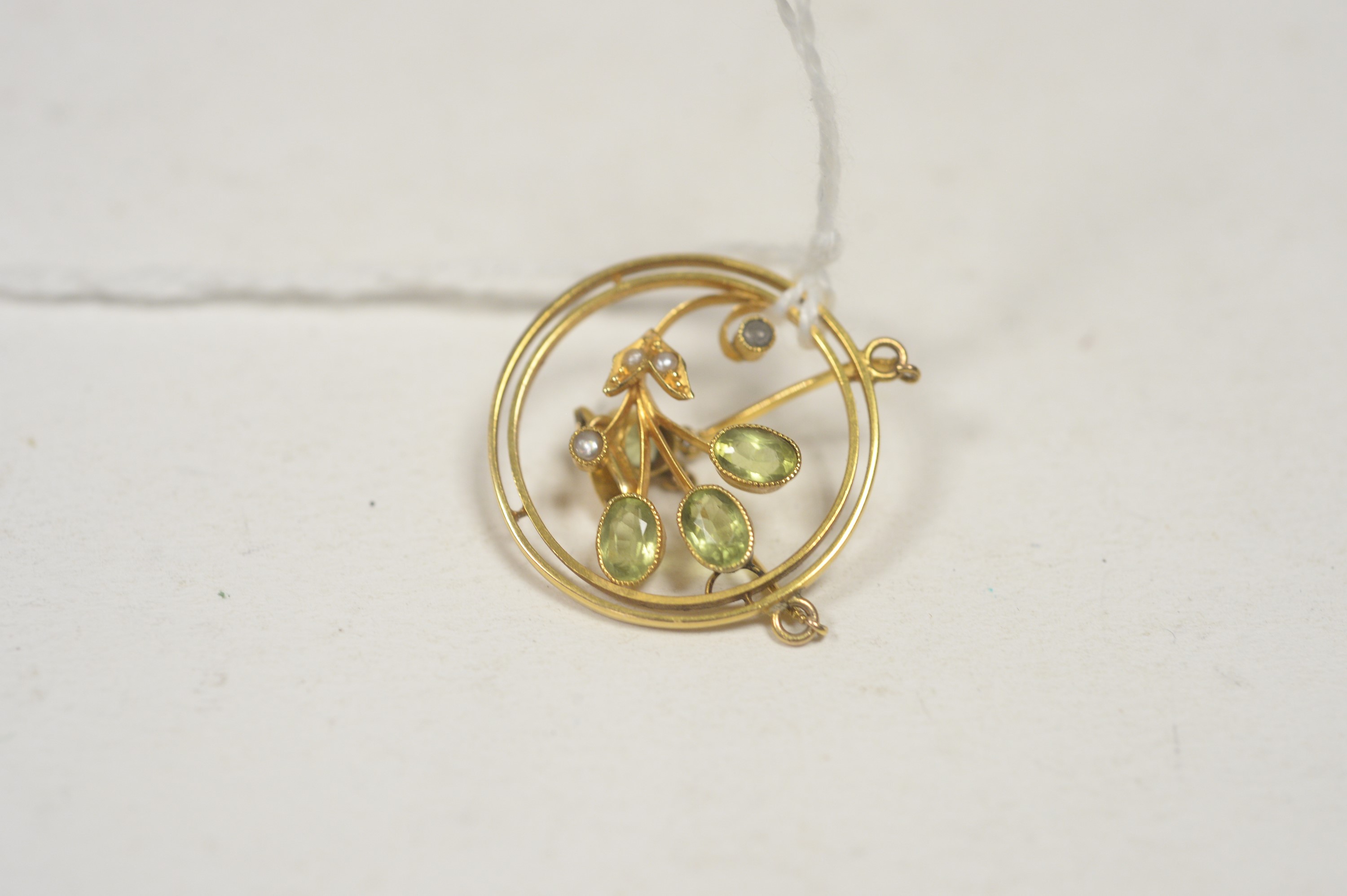 An Edwardian drop pendant.