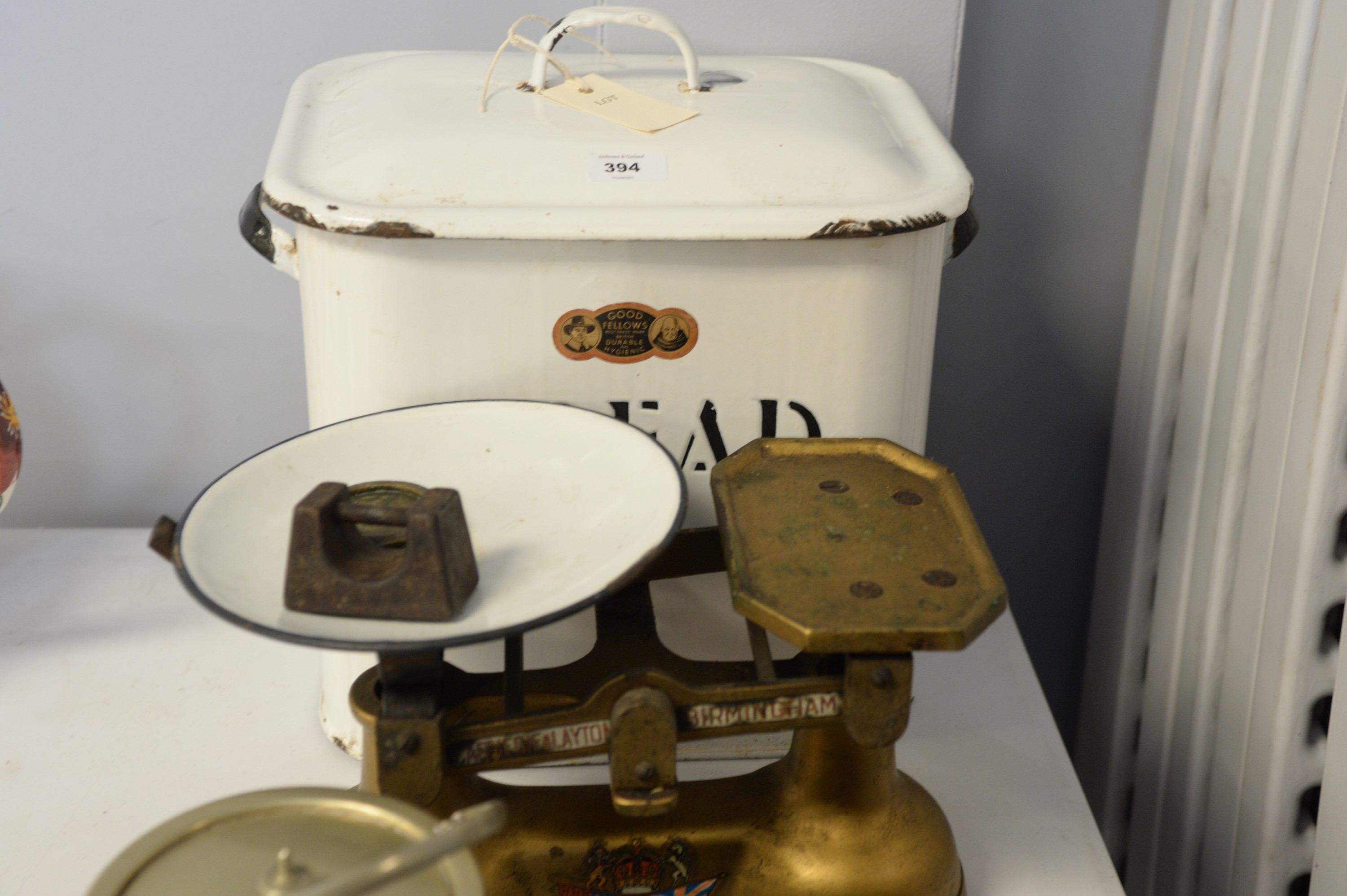 Enamel bread bin, scales, and other items. - Image 3 of 3