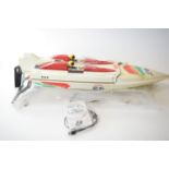 A model speedboat "Jet Arrow".