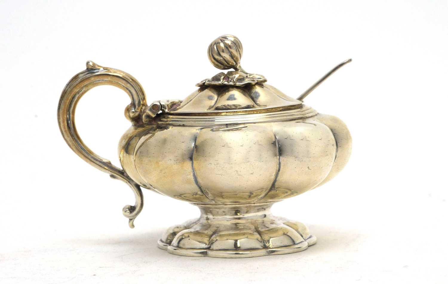 An early Victorian silver mustard pot.