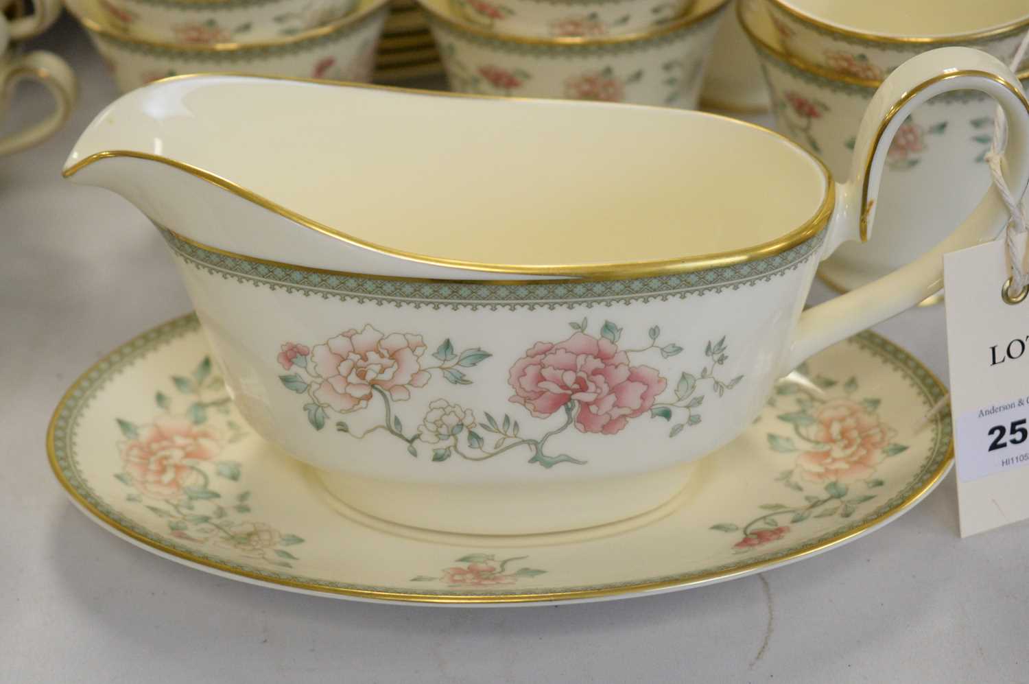 Extensive Minton 'Jasmine' pattern service. - Image 2 of 3