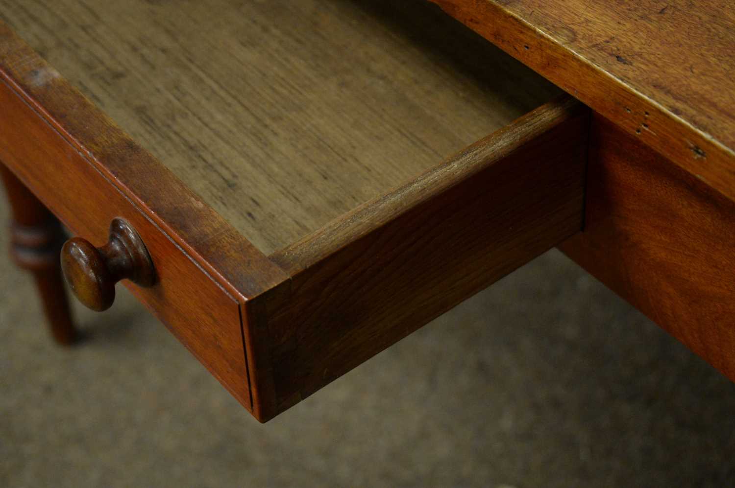 19th C mahogany side table. - Image 3 of 3