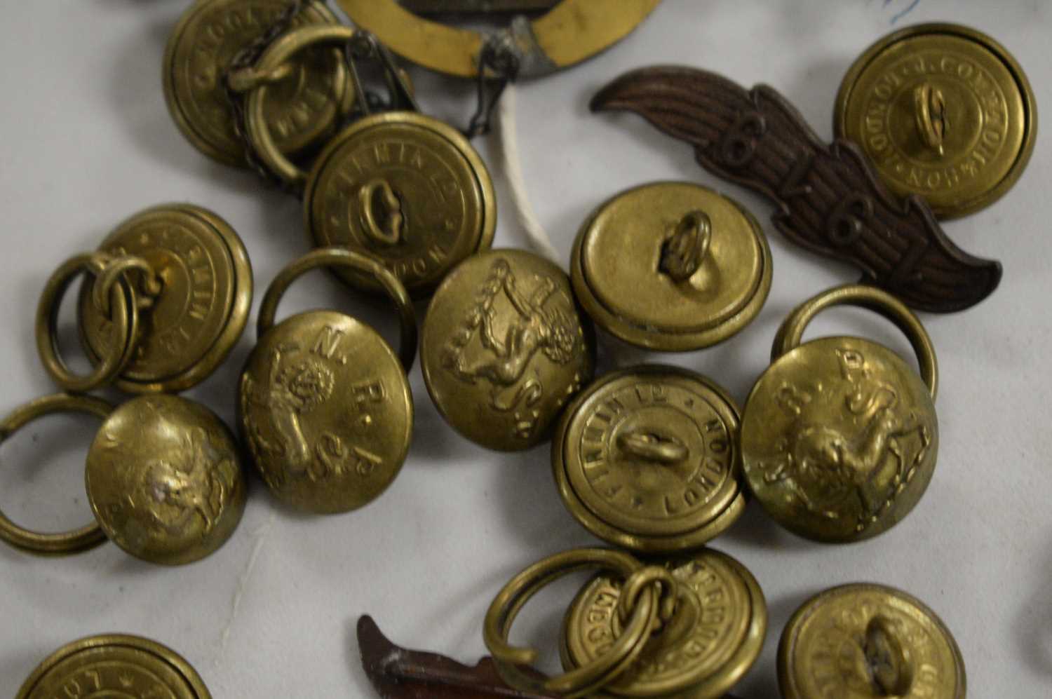 Selection of Northern Rhodesian Police buttons, medallions; and other items. - Image 3 of 3