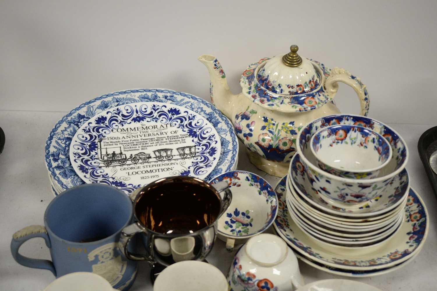 19th C tea service; tea ware; and other items. - Image 5 of 6