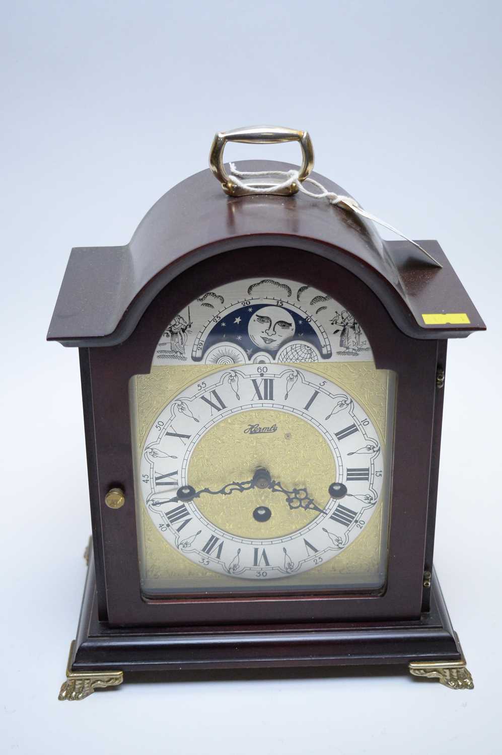 Modern Hermel mantel clock.