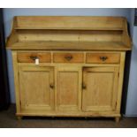 Early 20th century Pine sideboard