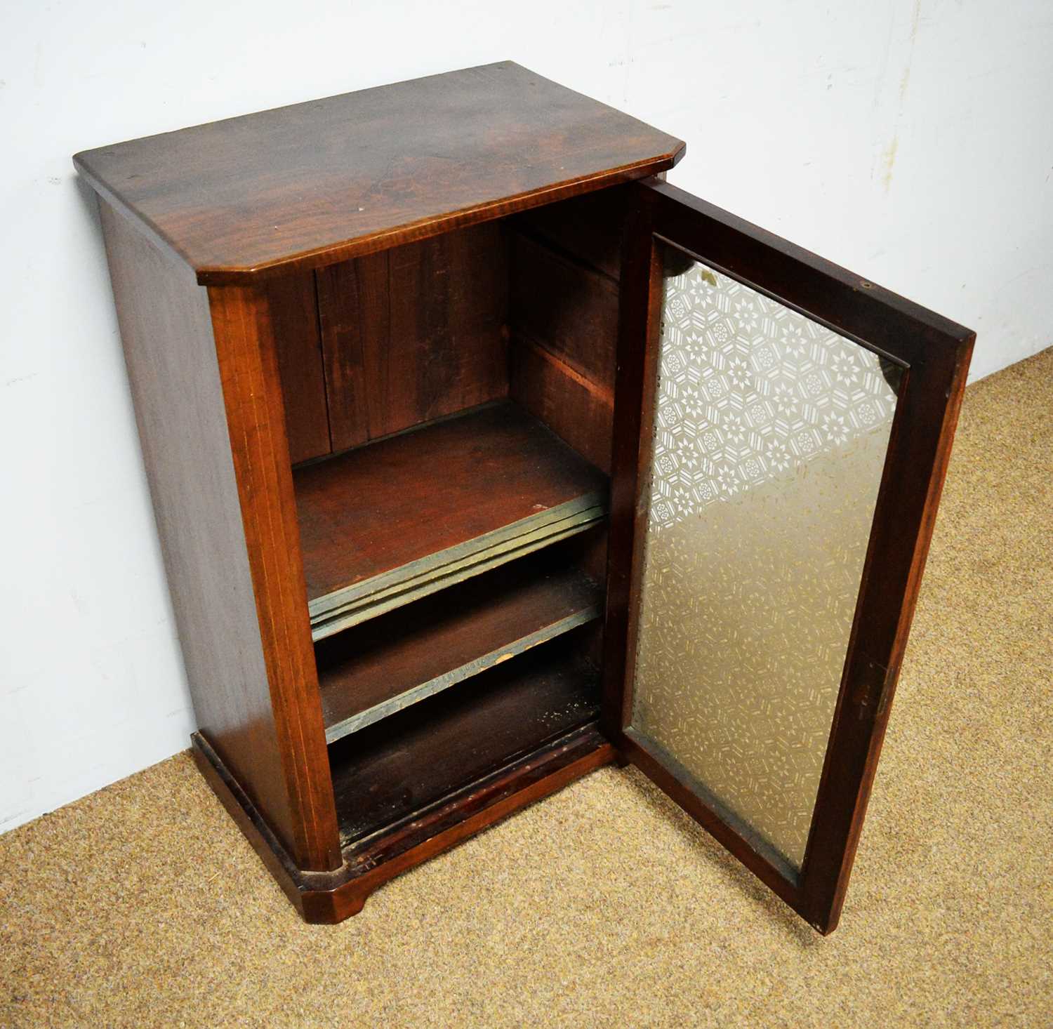 An late 19th Century rosewood side cabinet - Bild 3 aus 3