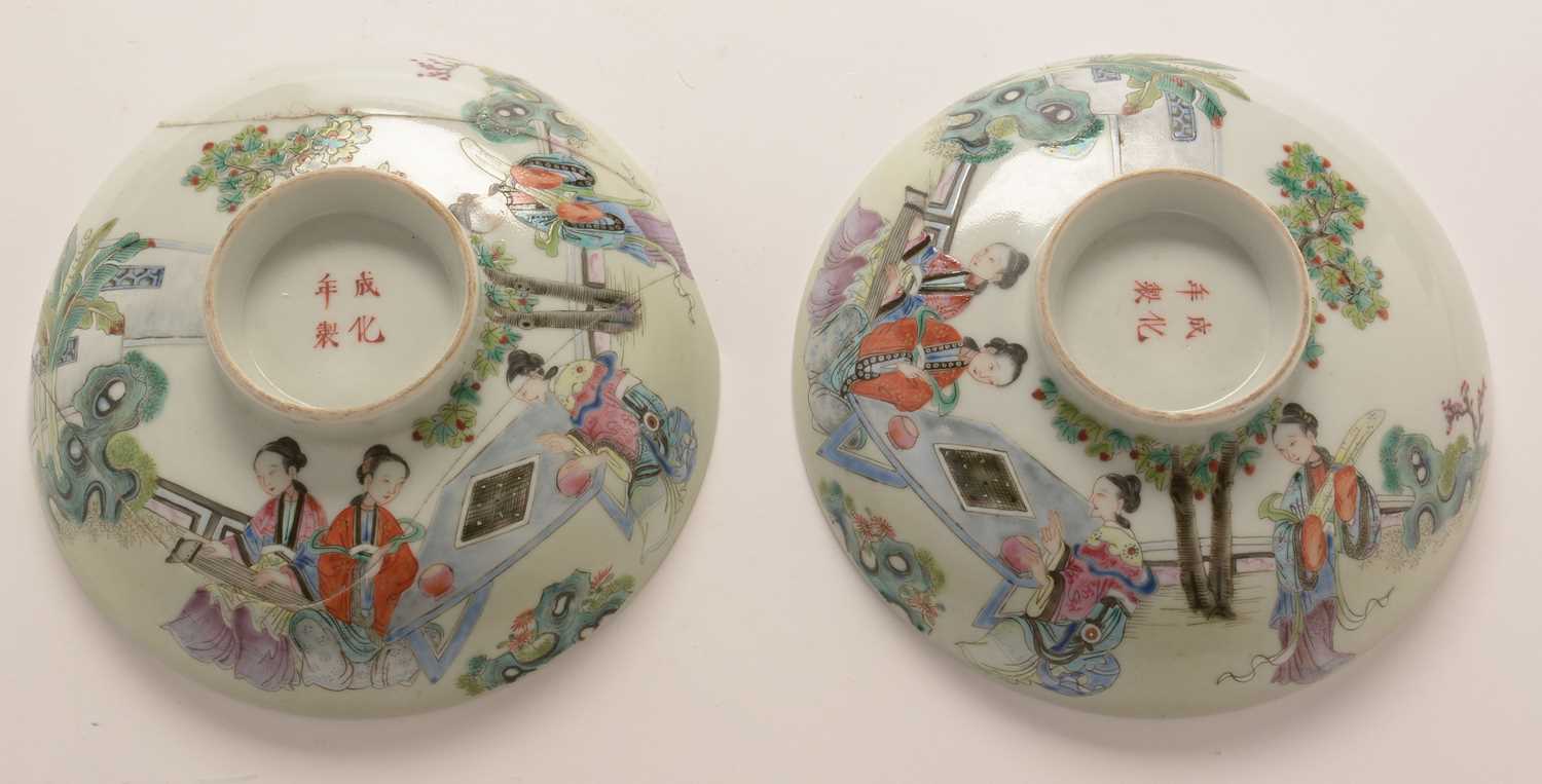 Pair of Chinese bowls and covers - Image 8 of 18